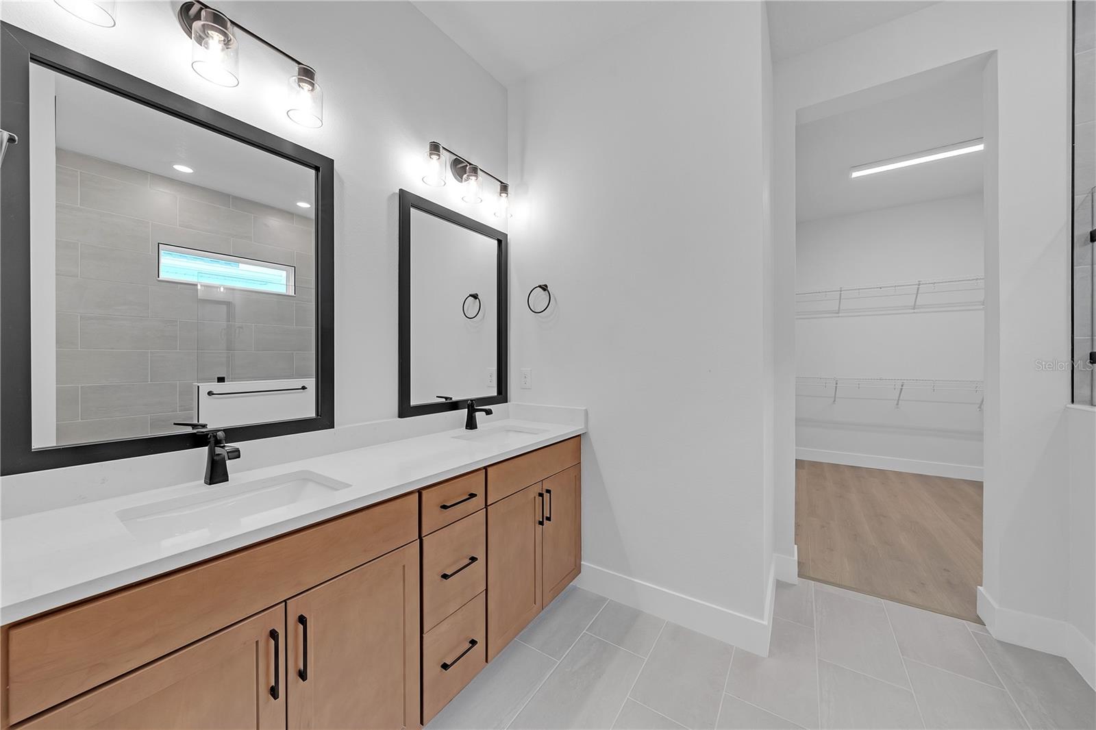 7267 KODIAK LN