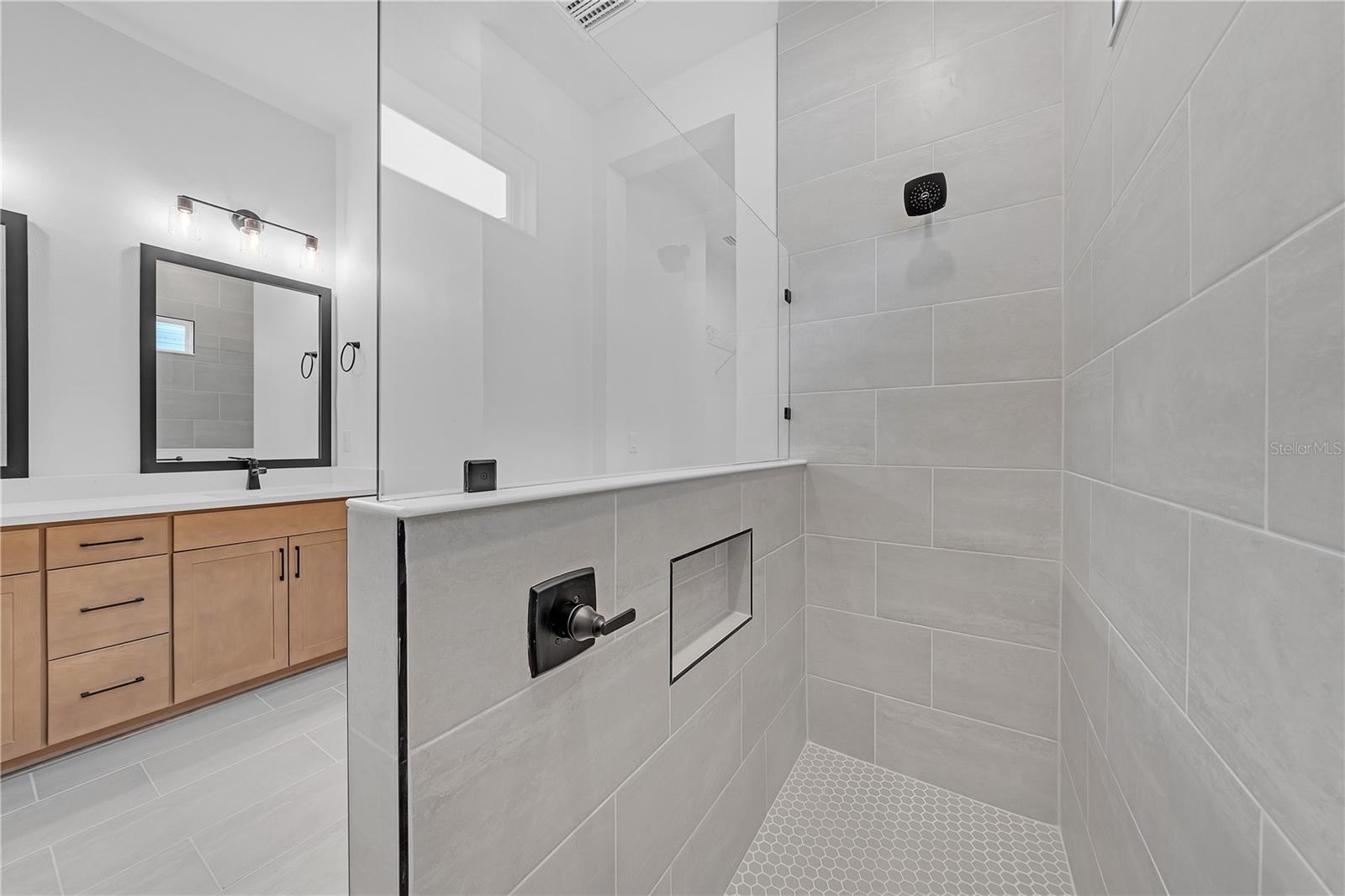 7267 KODIAK LN