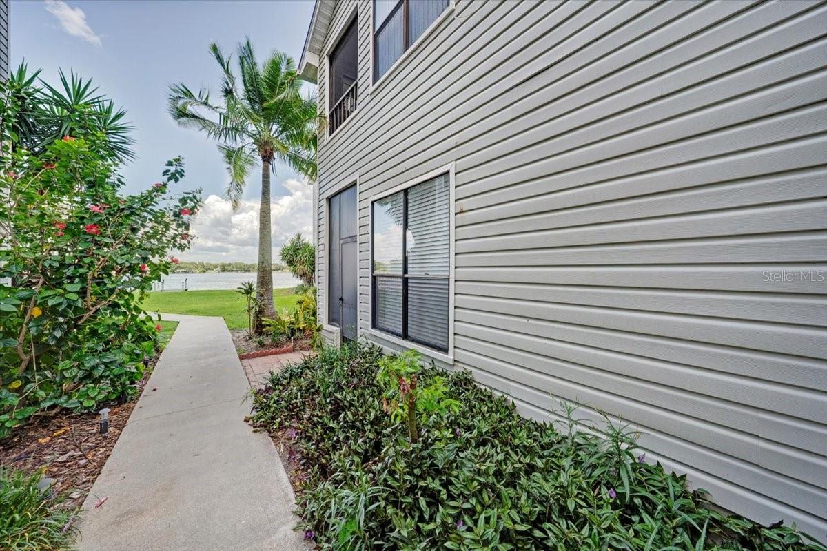 3127 W SLIGH AVE #101C