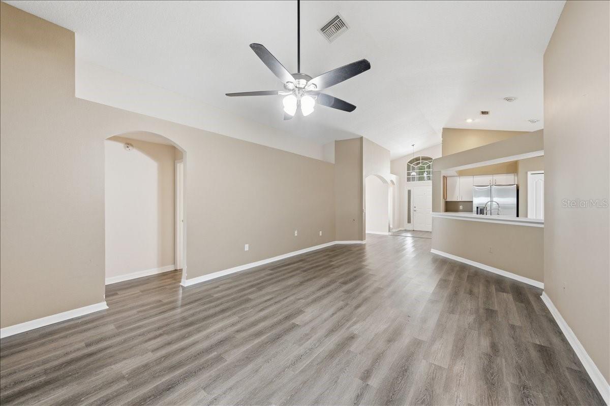 3324 MANOR COVE CIR