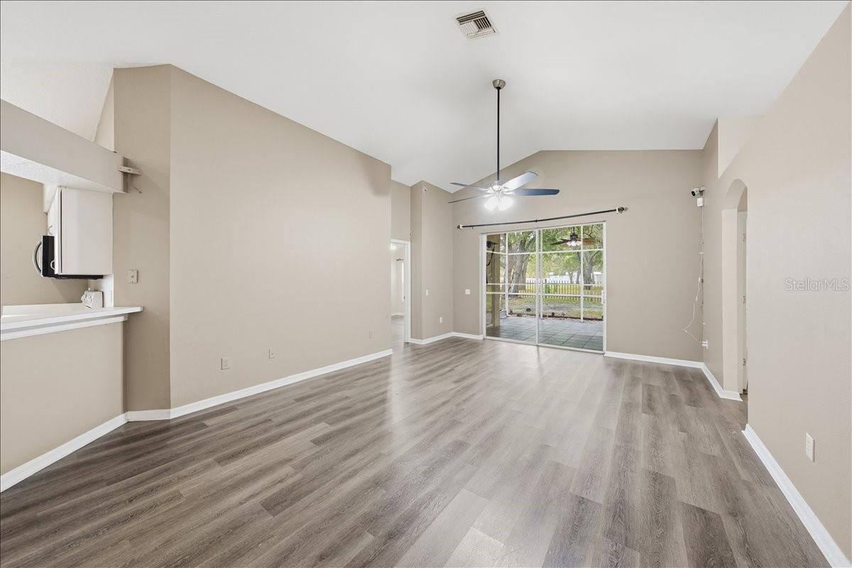 3324 MANOR COVE CIR