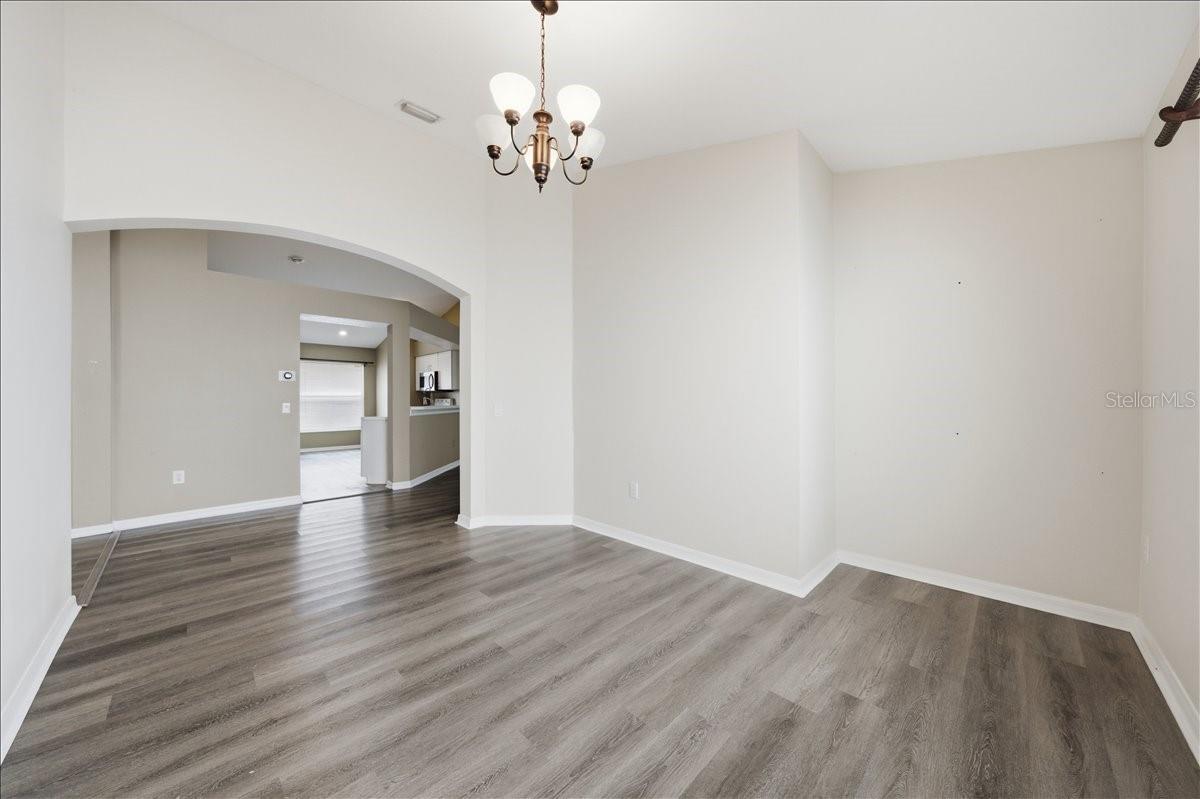 3324 MANOR COVE CIR
