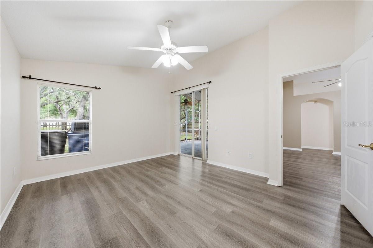 3324 MANOR COVE CIR