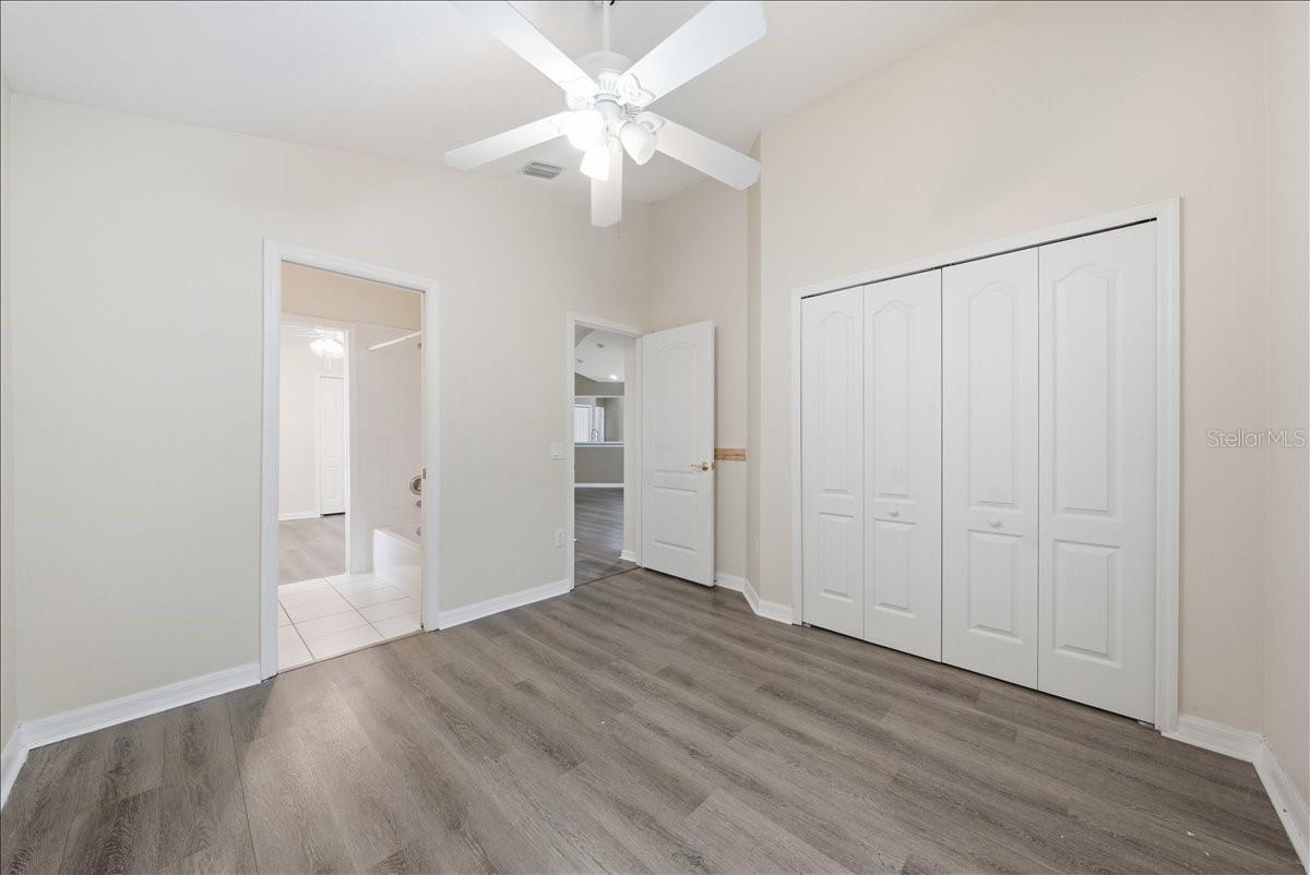 3324 MANOR COVE CIR