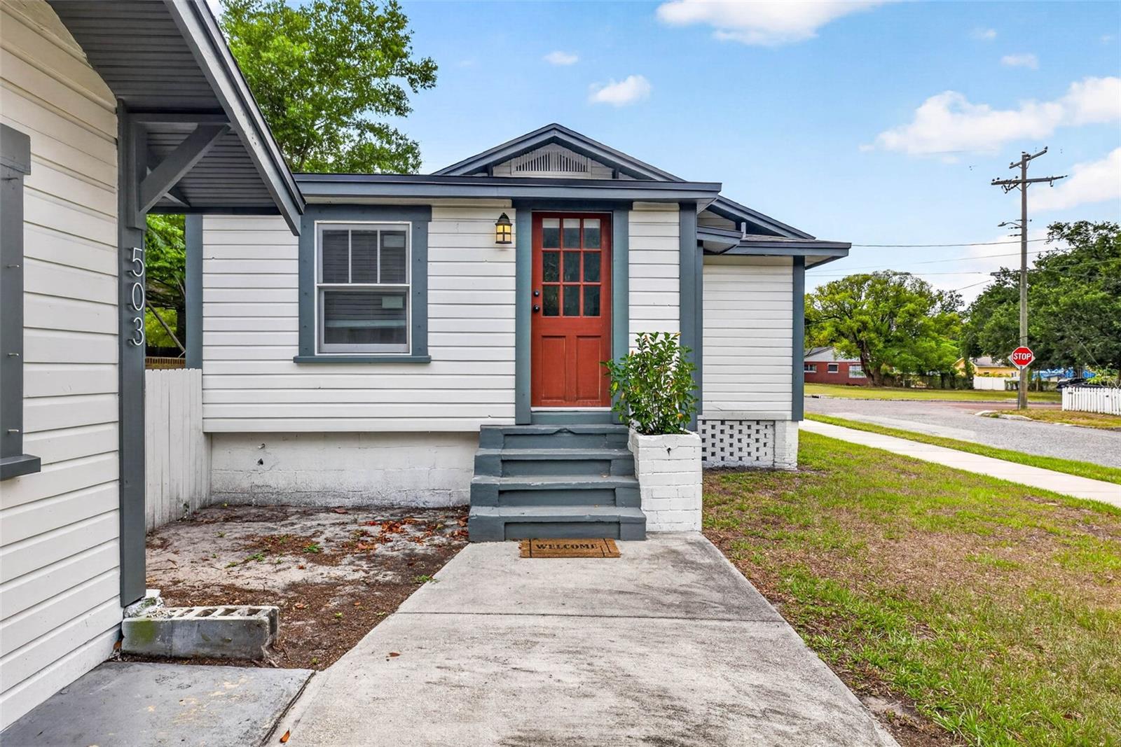 3007 N CENTRAL AVE
