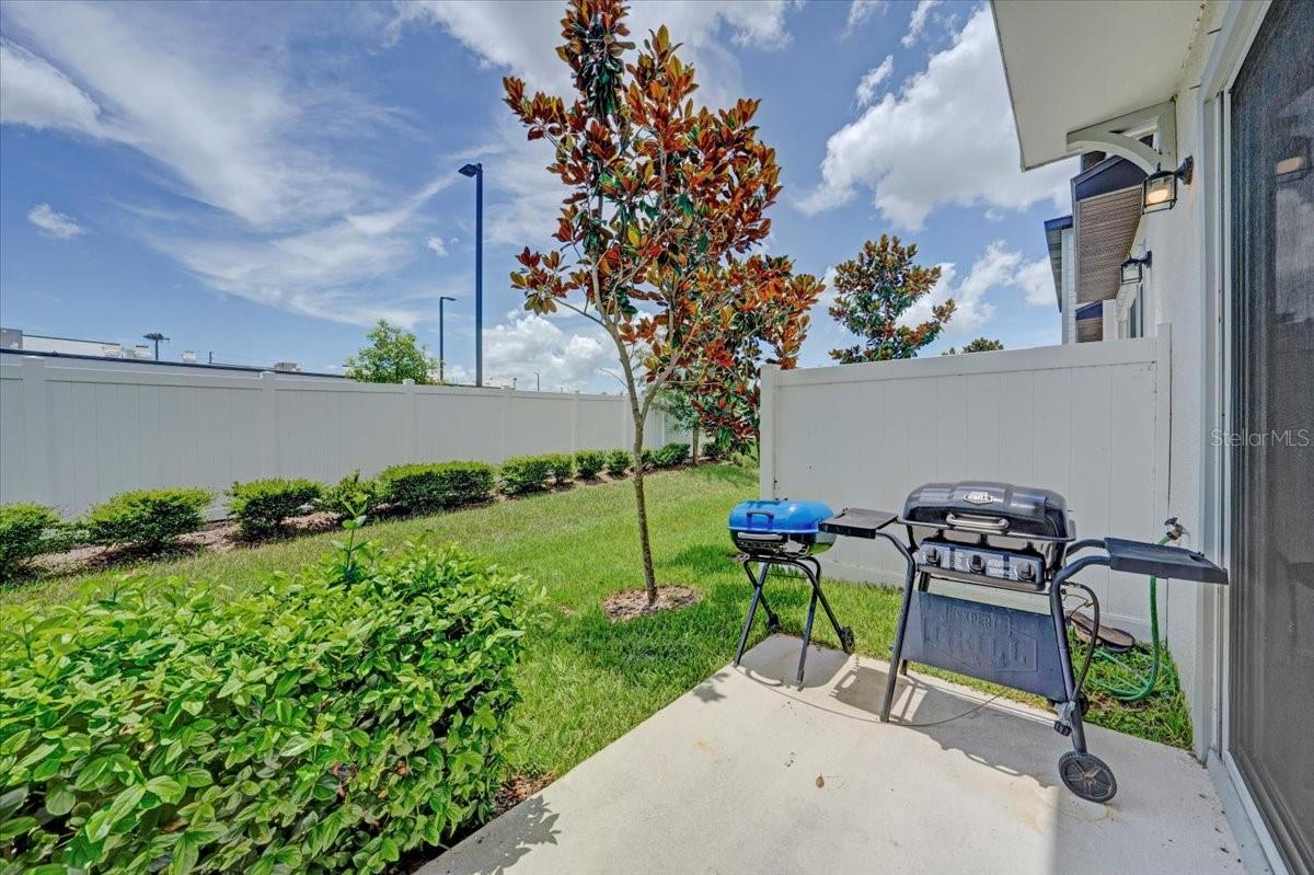 2906 DEER PINE TRL