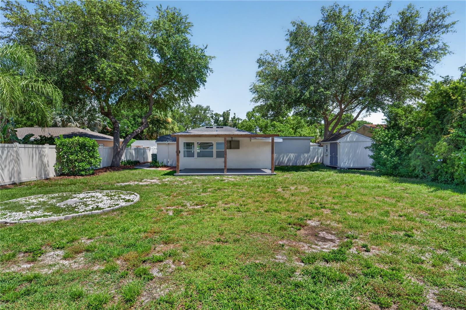 3906 W BAY VISTA AVE