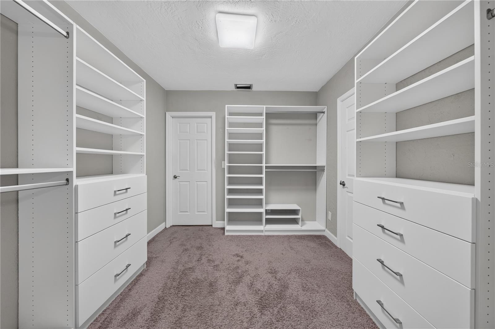 3906 W BAY VISTA AVE