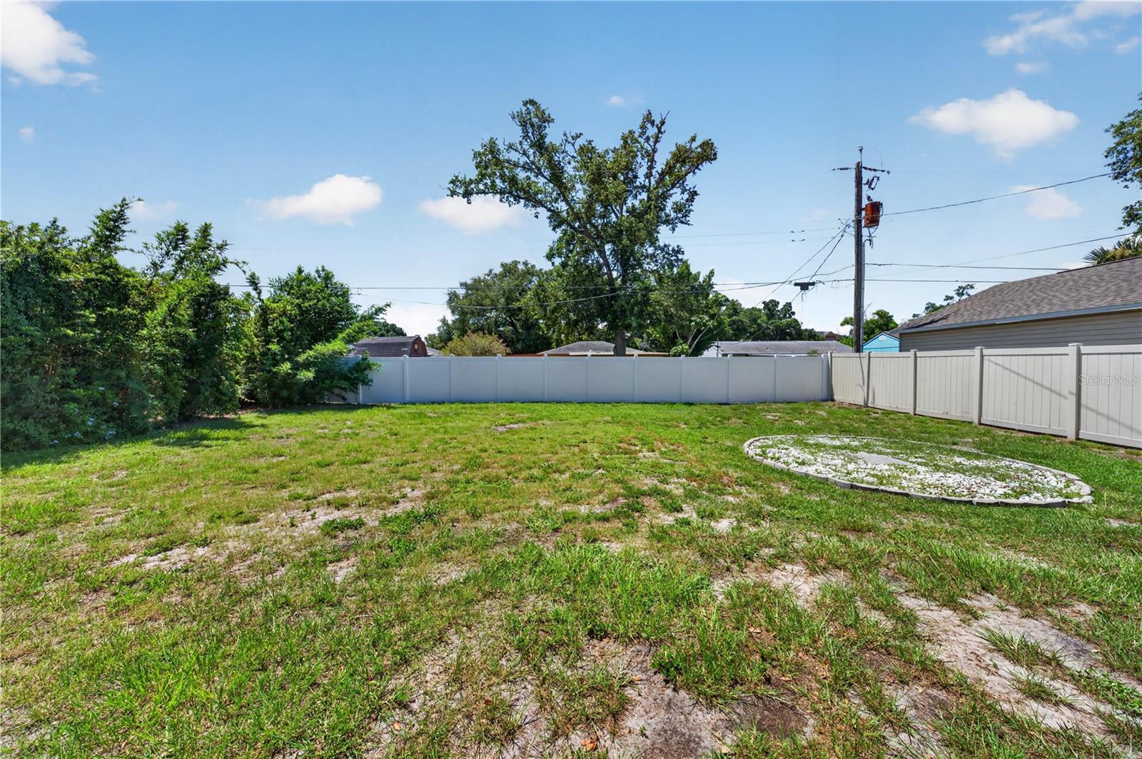 3906 W BAY VISTA AVE