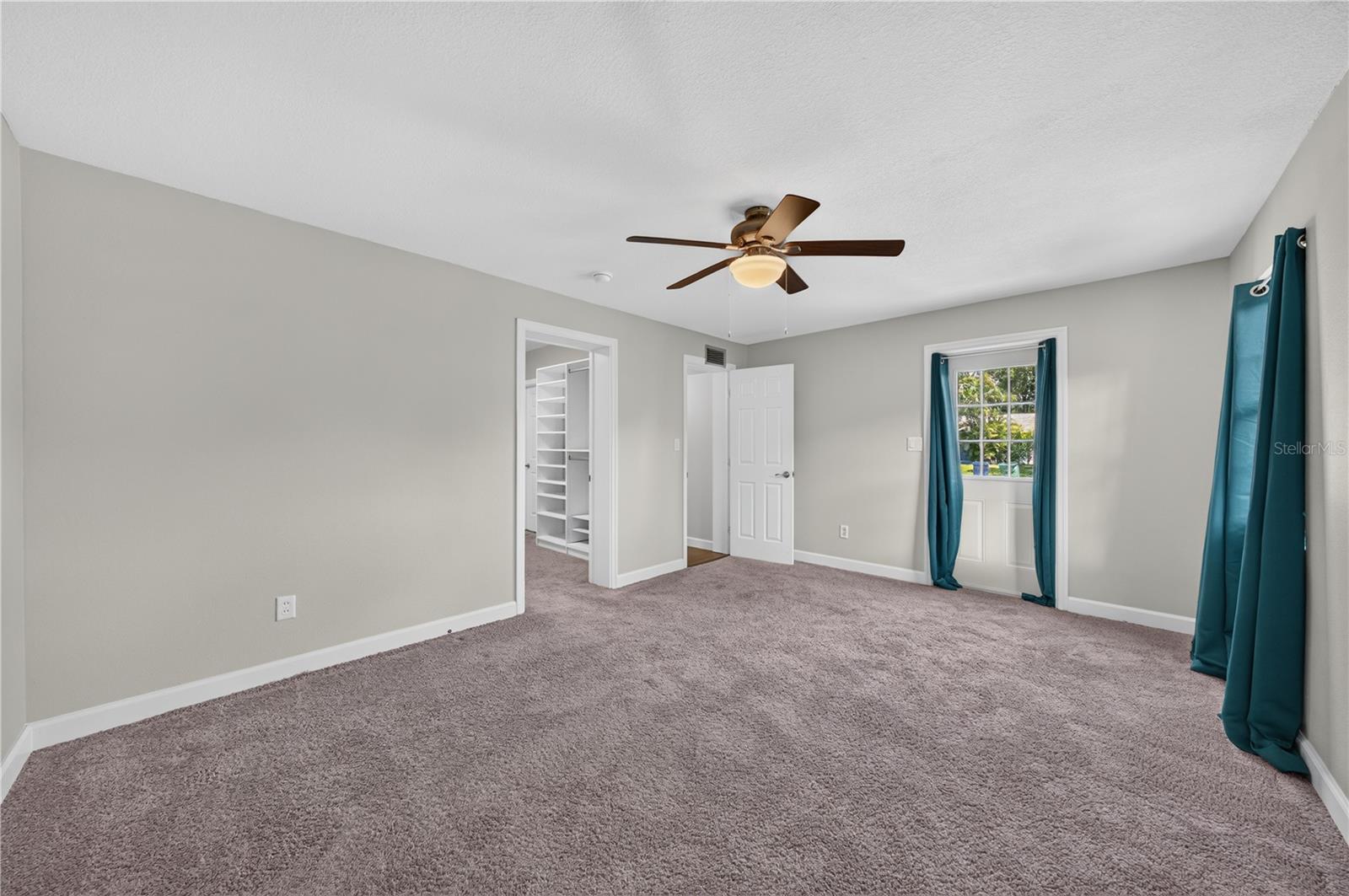 3906 W BAY VISTA AVE