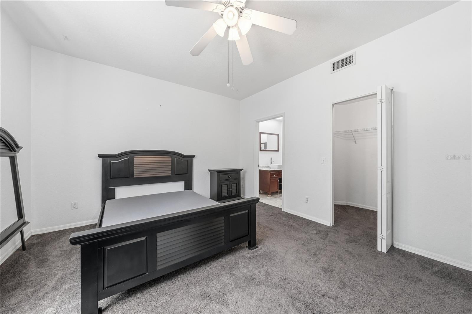 22128 LITTLE LAGOON CT