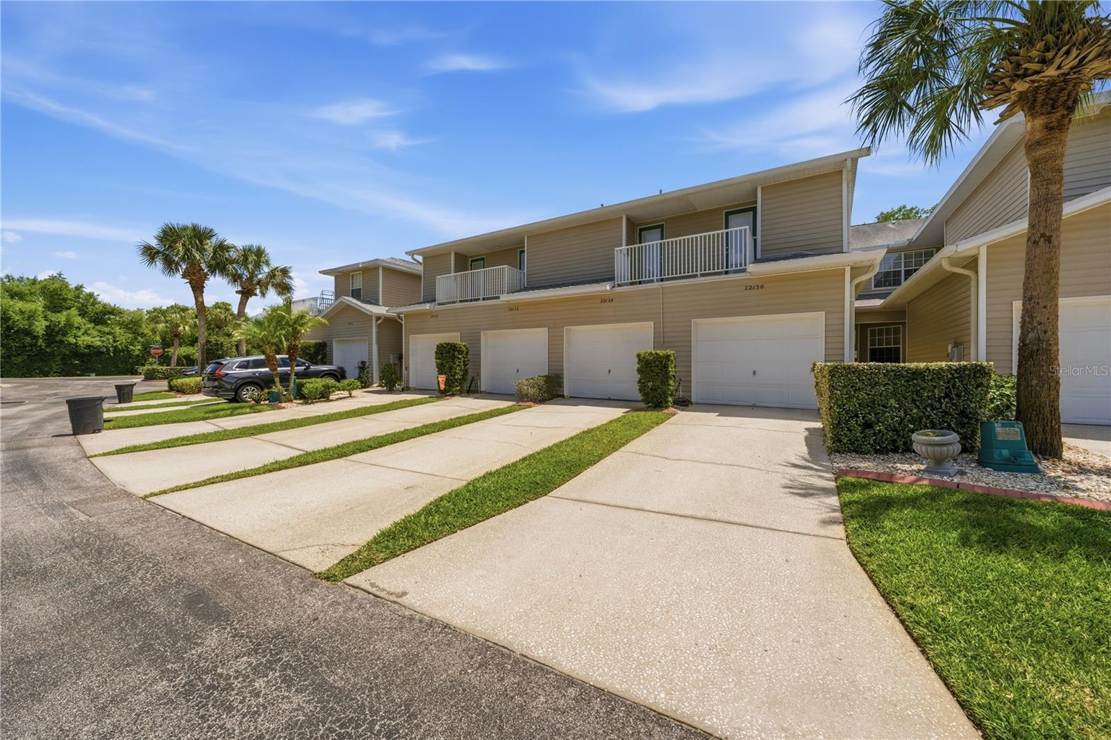 22128 LITTLE LAGOON CT