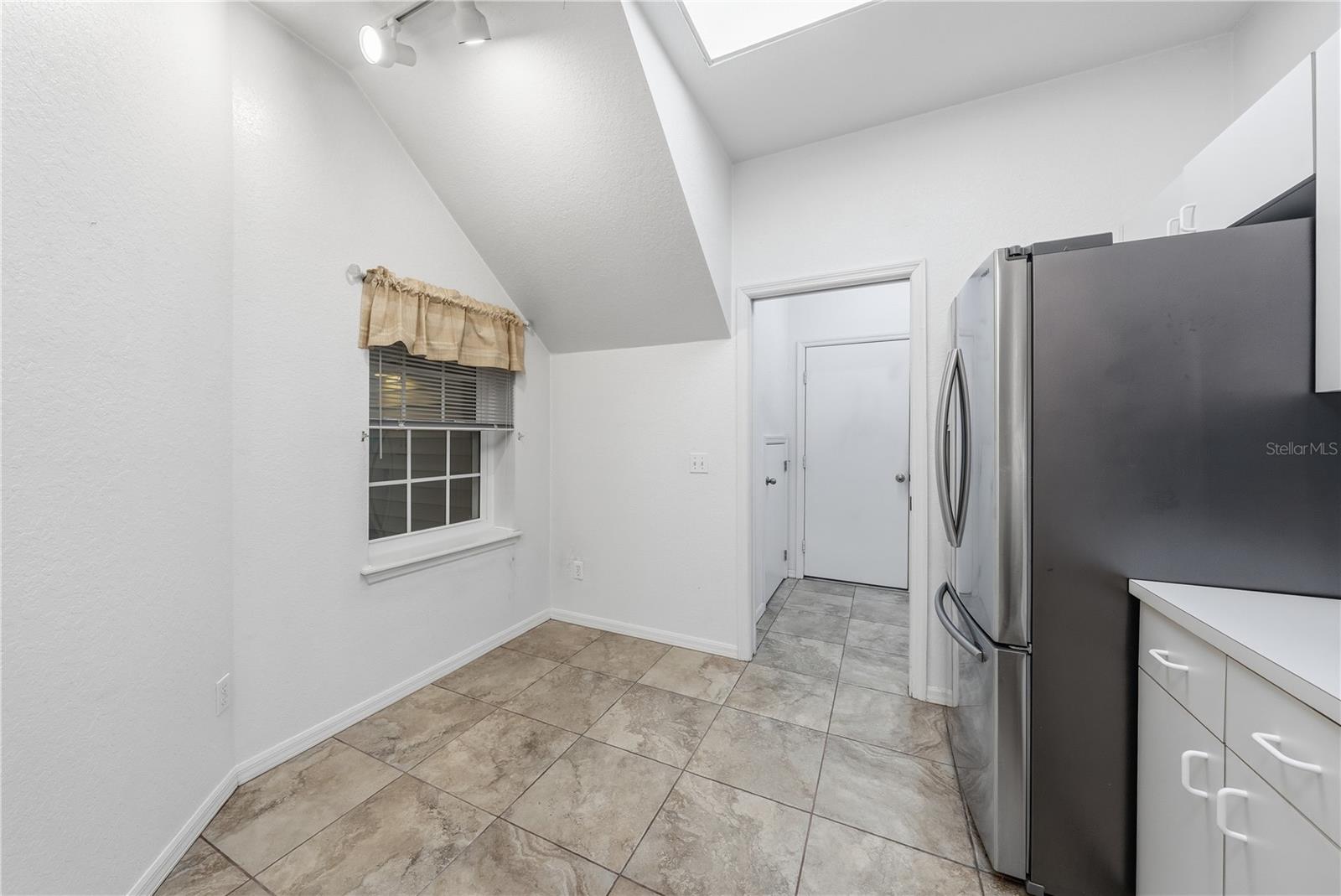 22128 LITTLE LAGOON CT