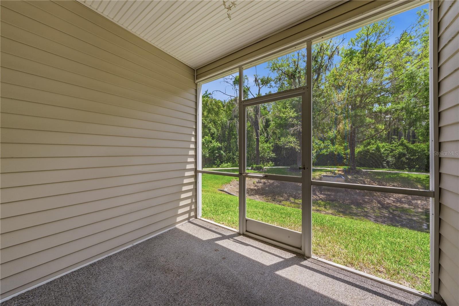 22128 LITTLE LAGOON CT