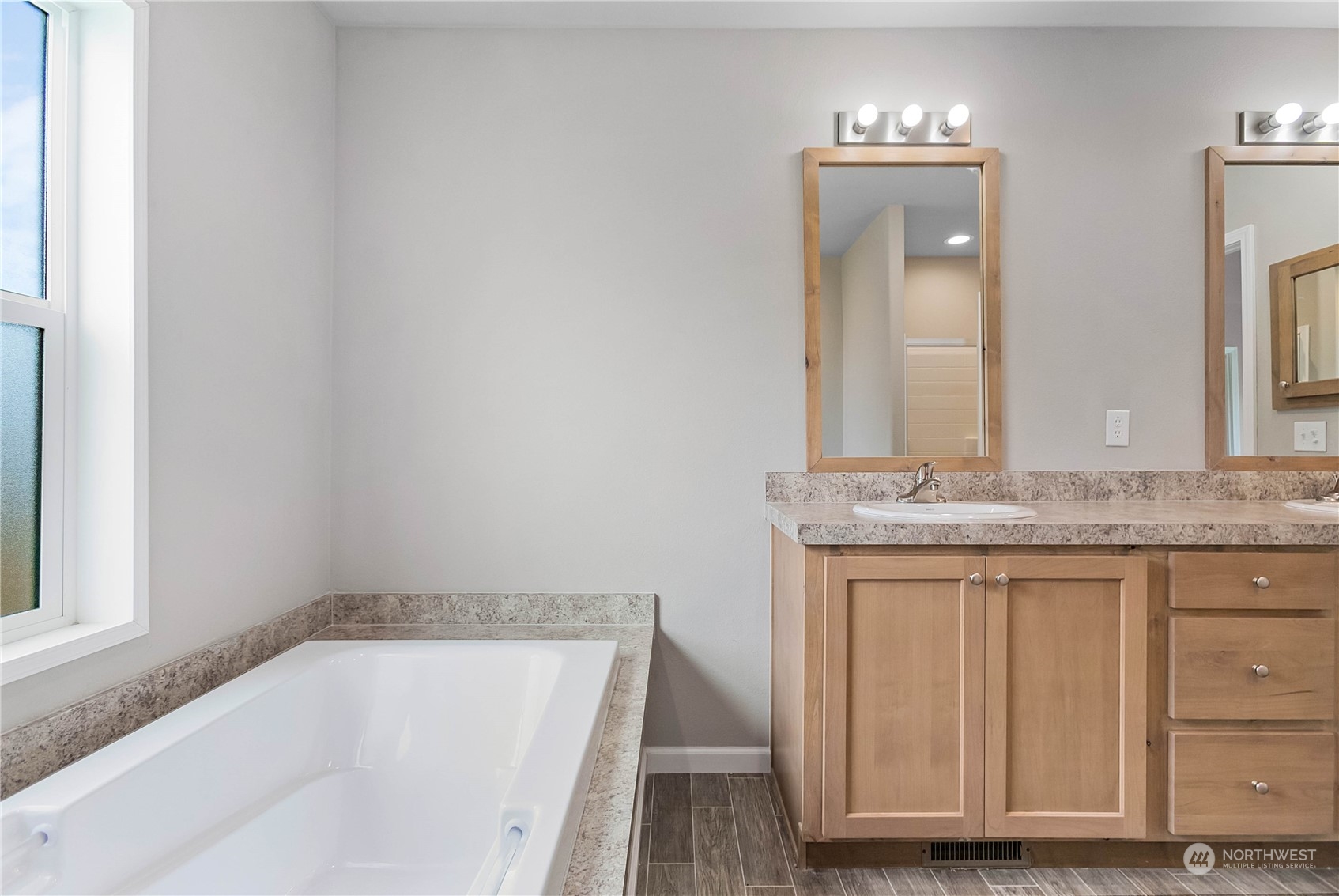 1901 E Island Lake Drive