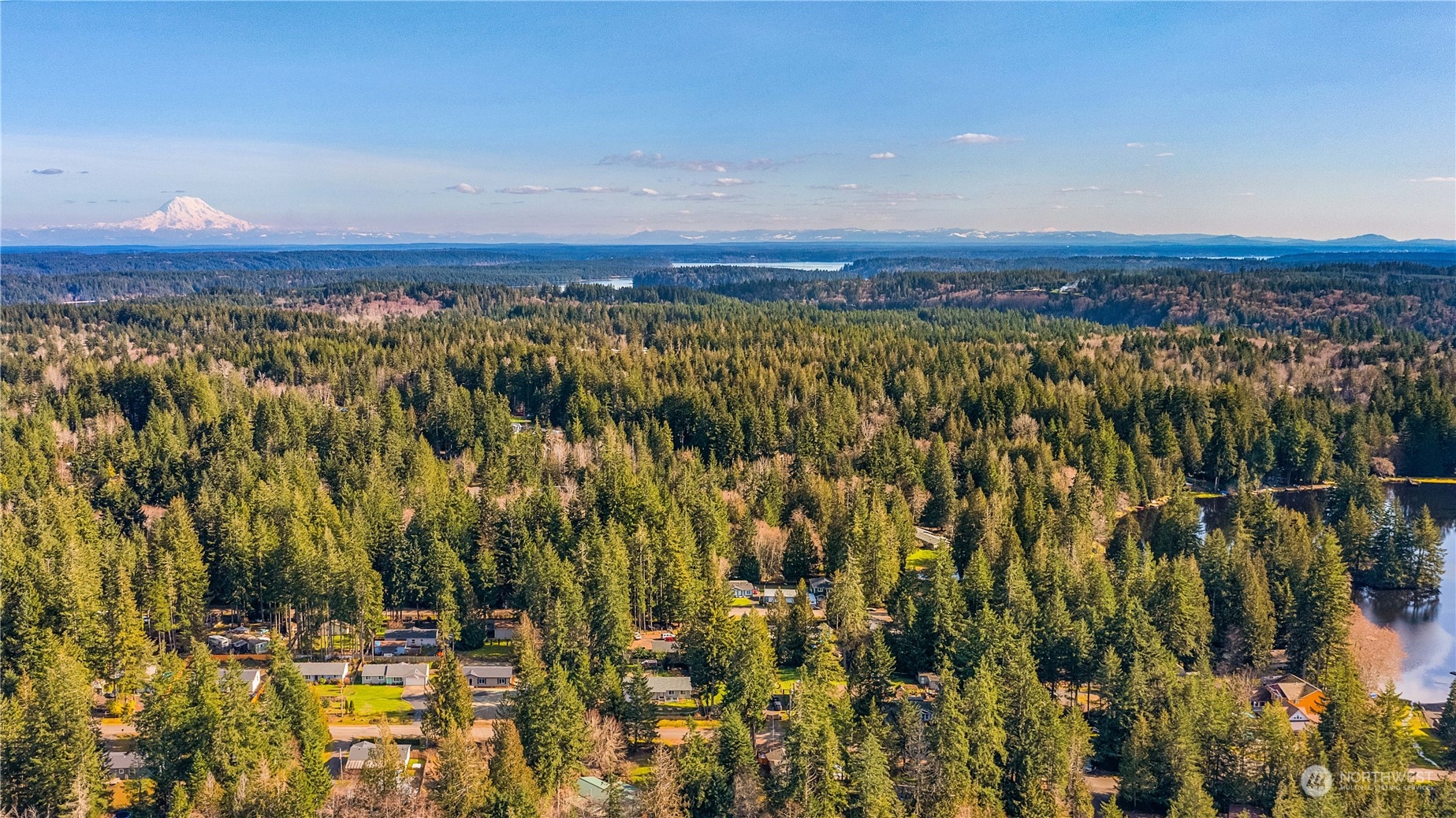 800 E Lakeshore Drive W