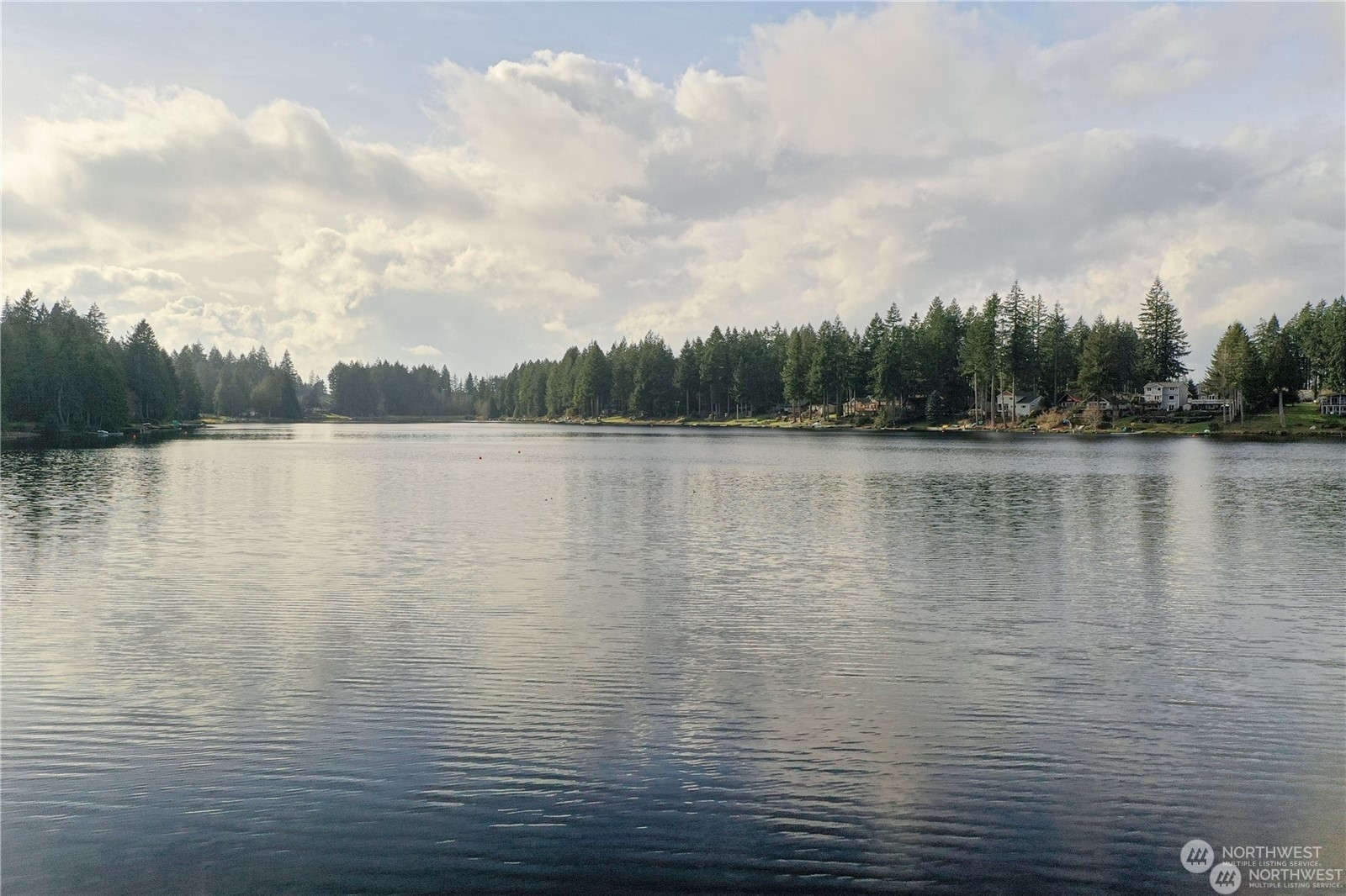 800 E Lakeshore Drive W