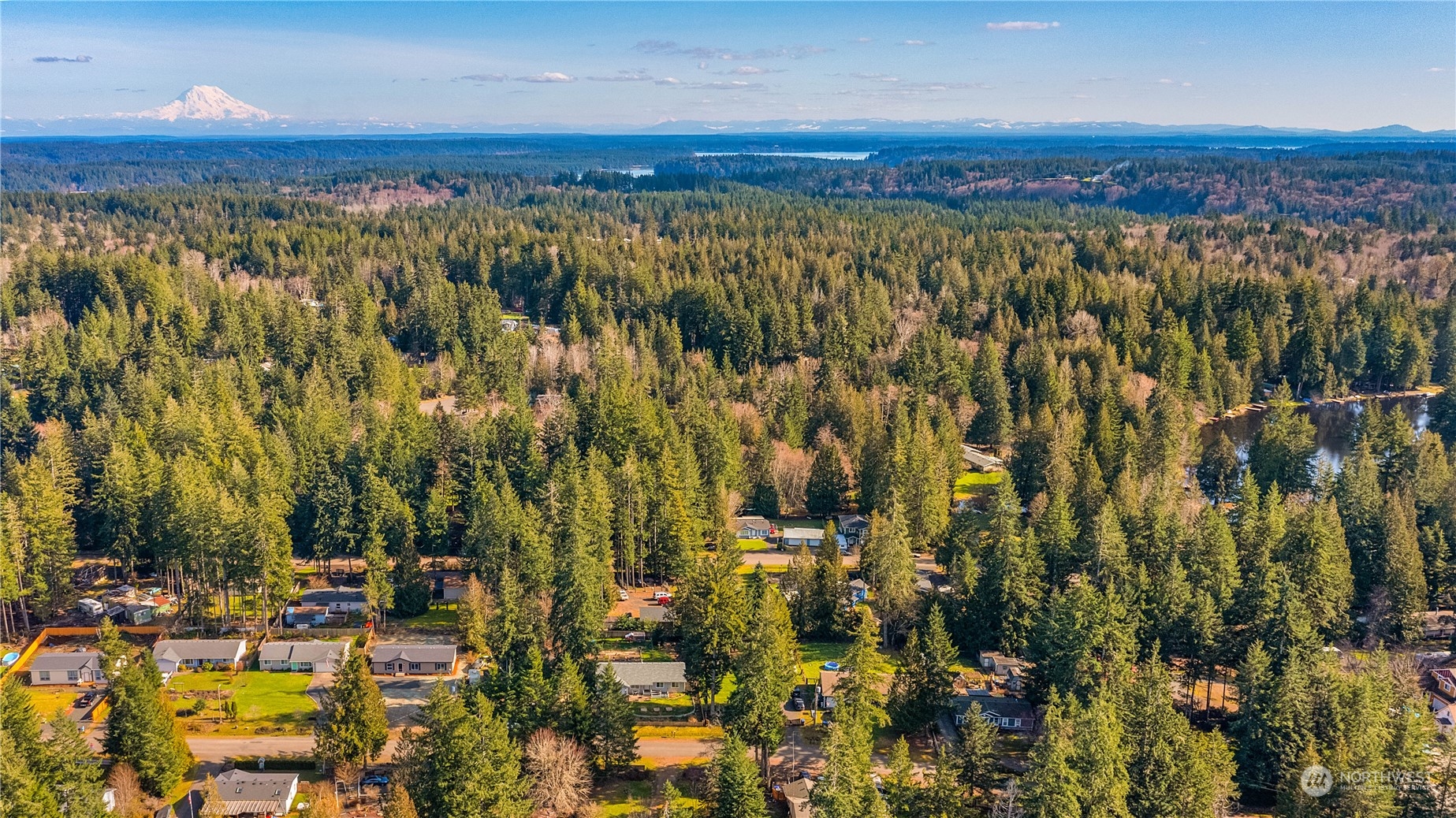 800 E Lakeshore Drive W