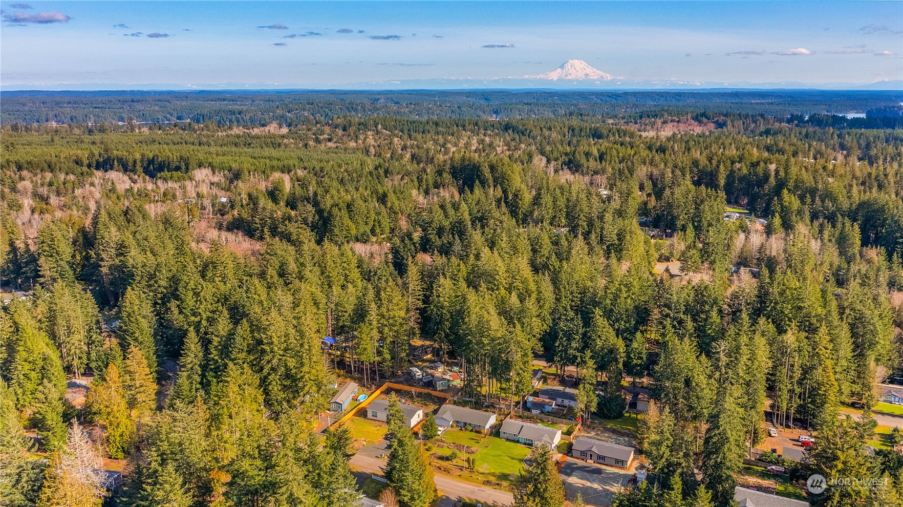 800 E Lakeshore Drive W