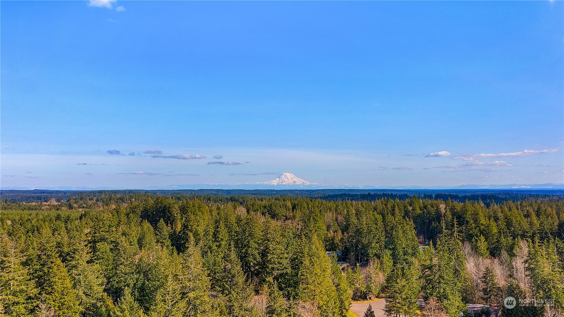 800 E Lakeshore Drive W