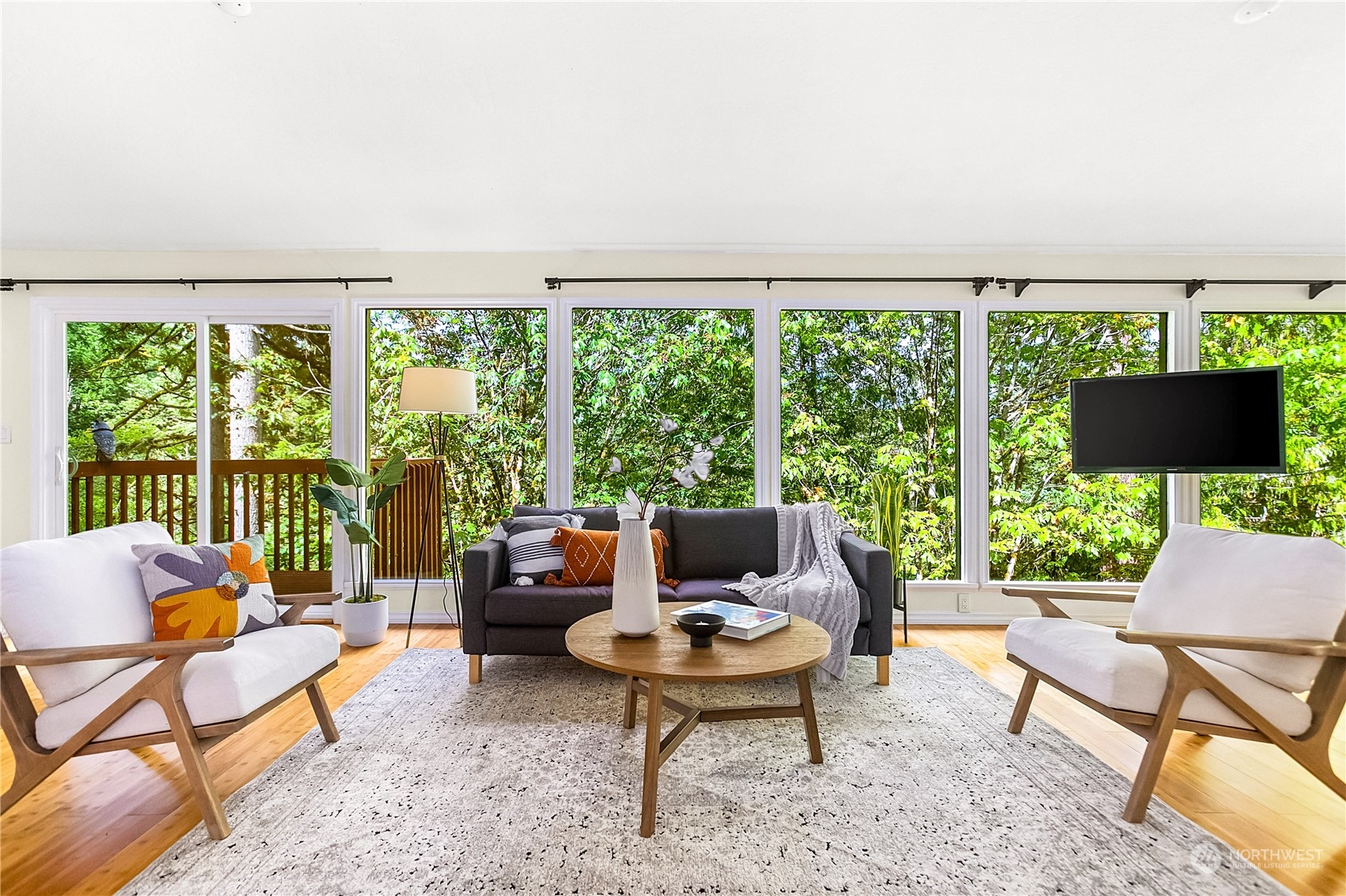 6613 SE 160th Street