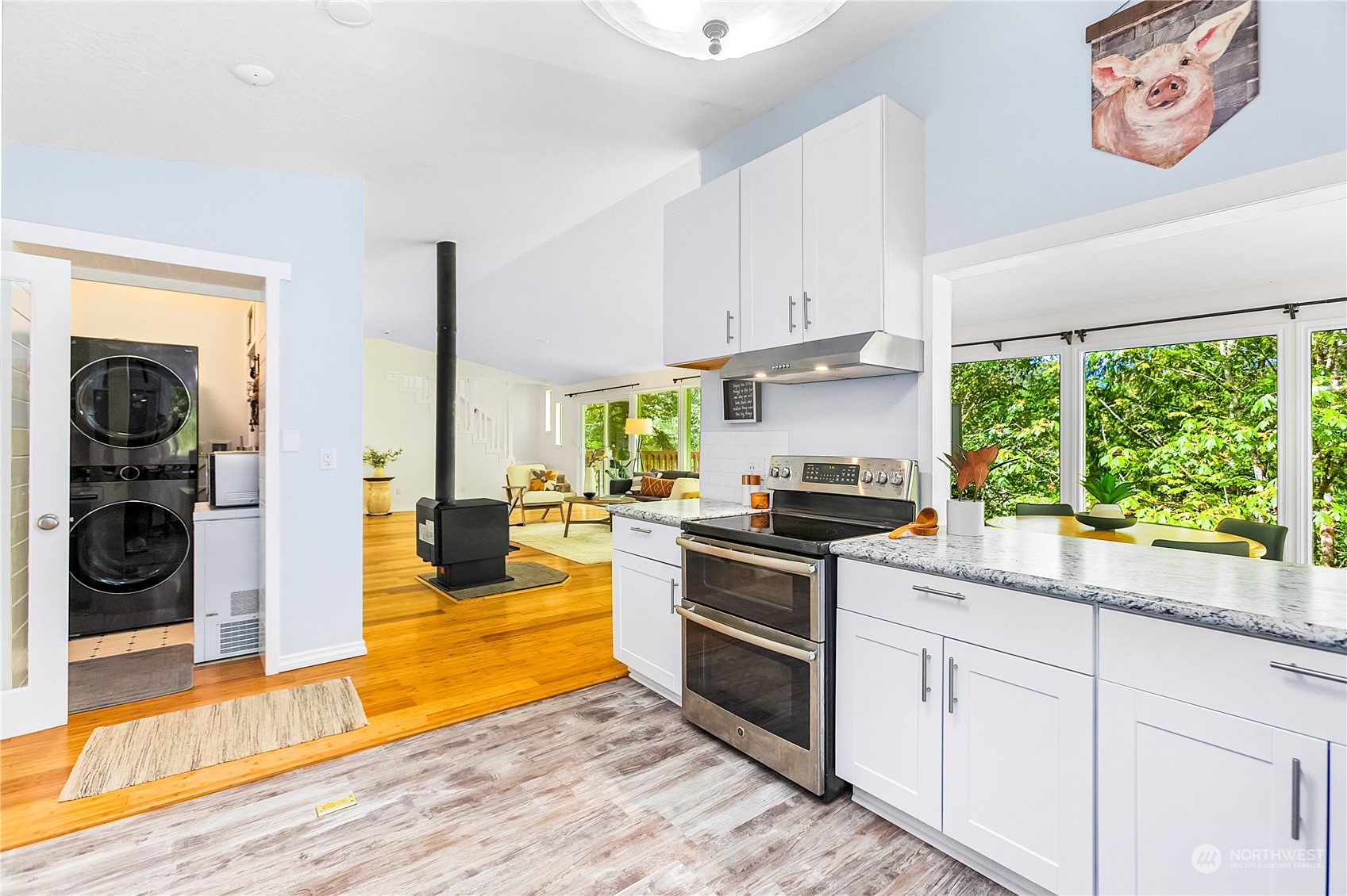 6613 SE 160th Street