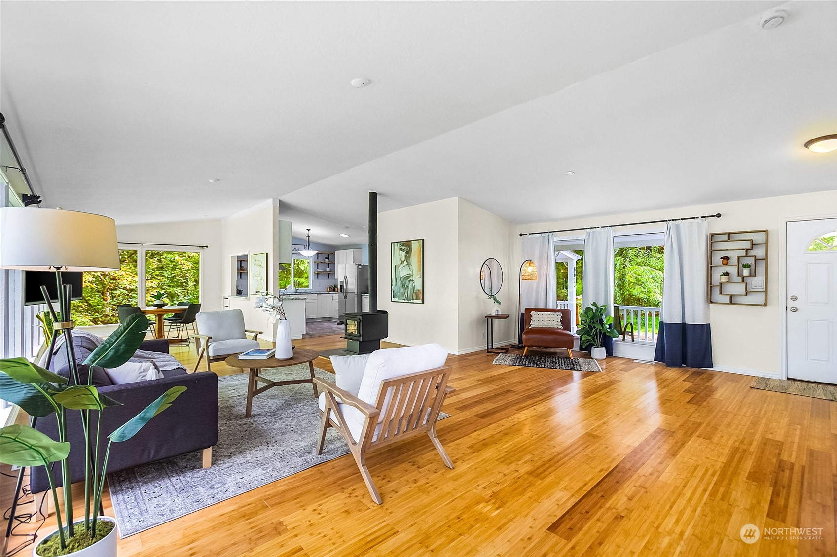 6613 SE 160th Street