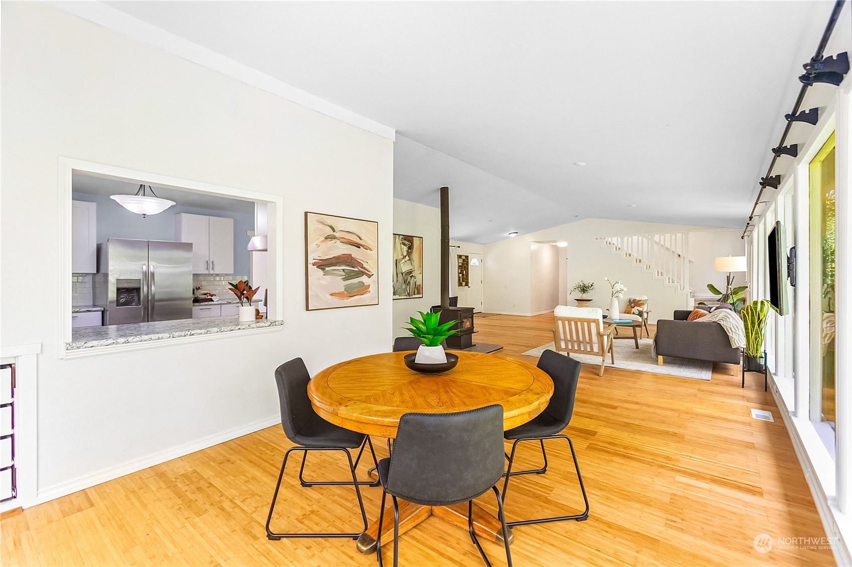 6613 SE 160th Street