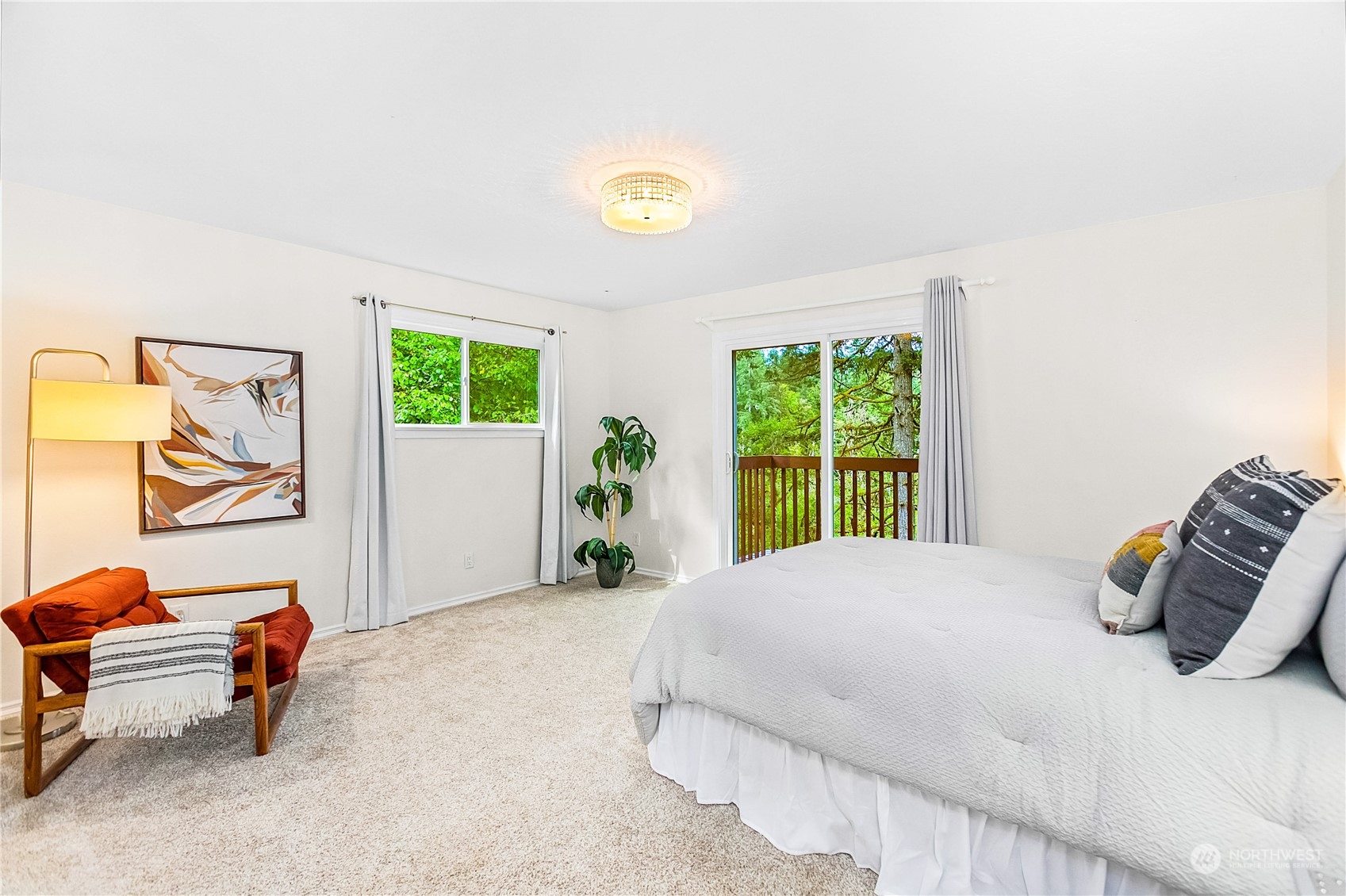 6613 SE 160th Street