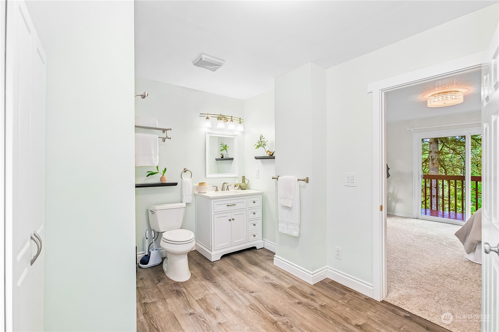 6613 SE 160th Street