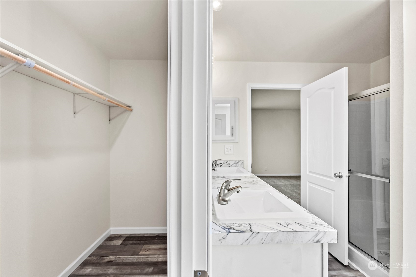 600 E Lakeshore Drive E