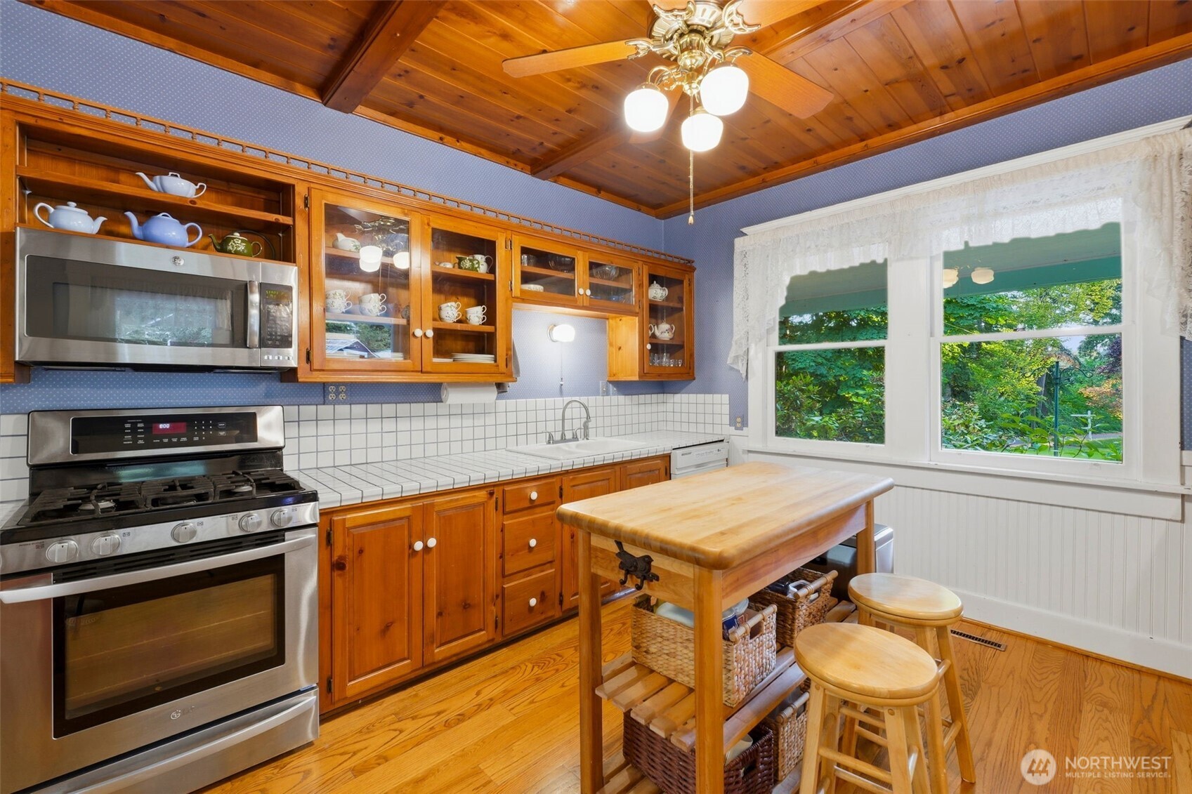 12835 Price Road SE