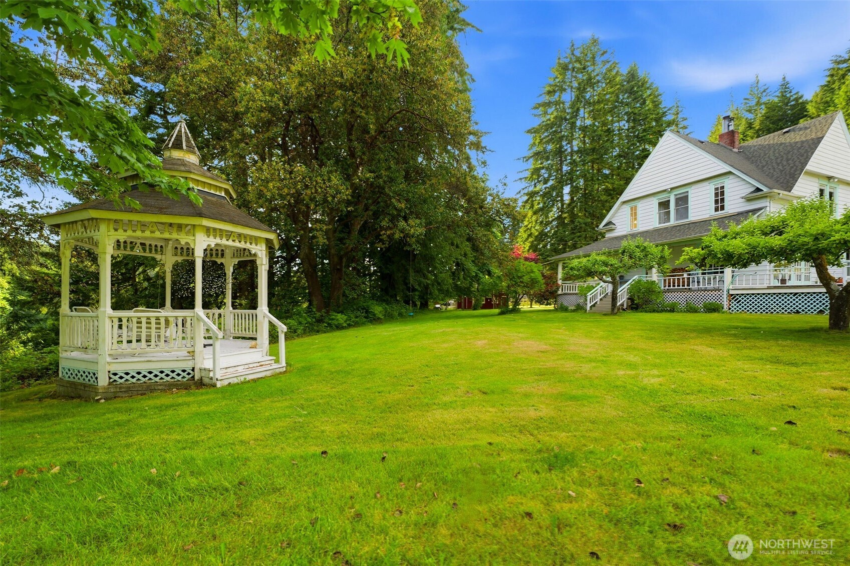 12835 Price Road SE