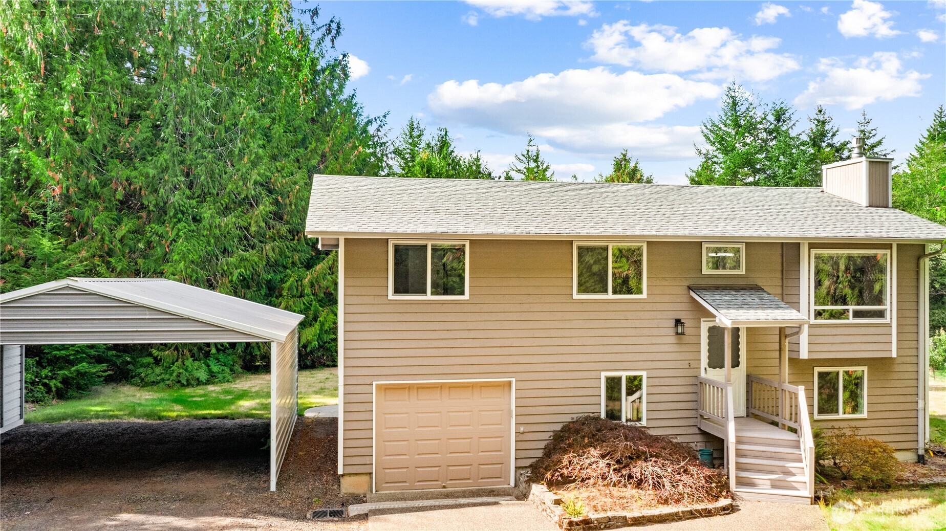 105 Peter Hagen Road NW