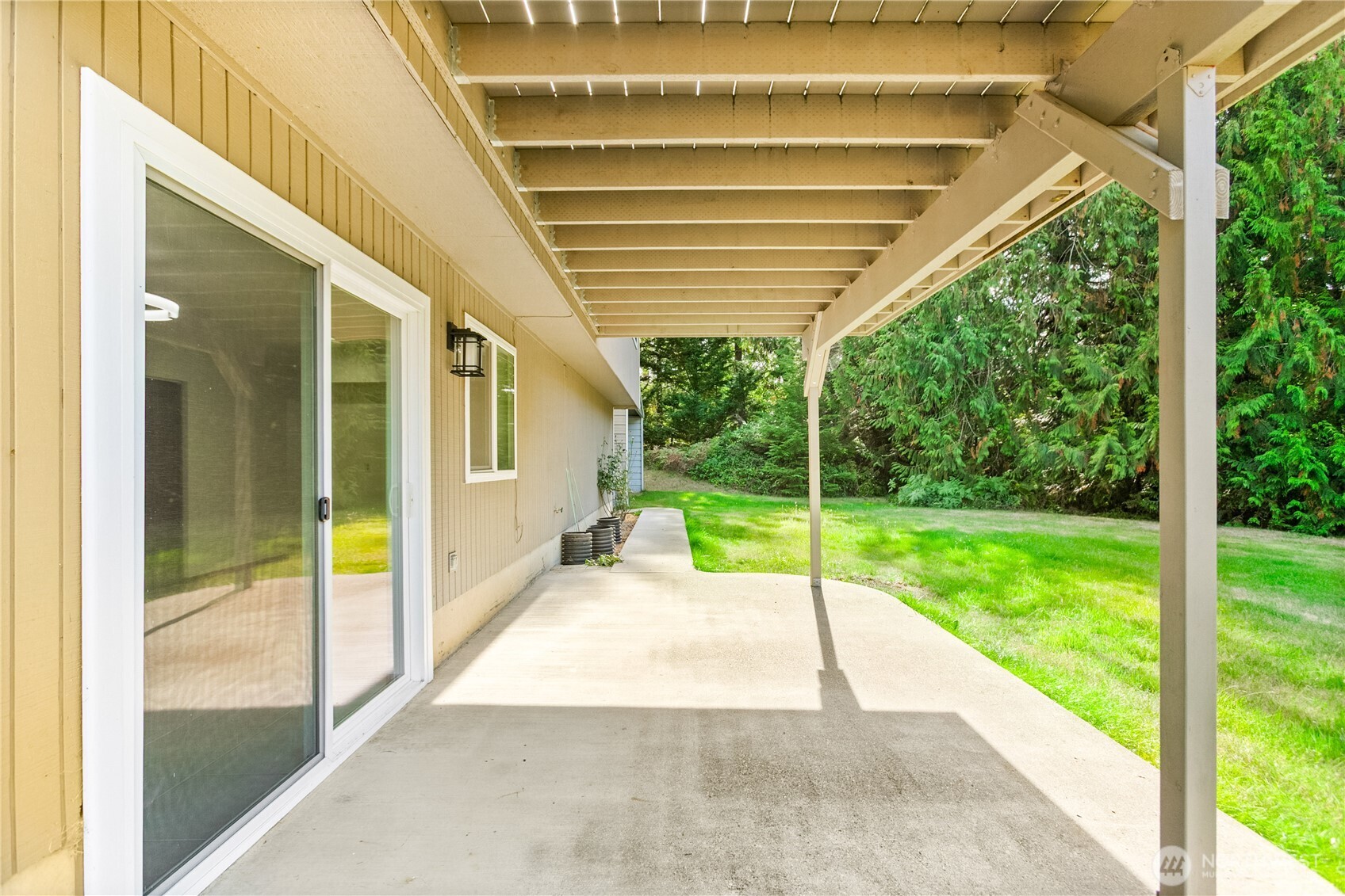 105 Peter Hagen Road NW