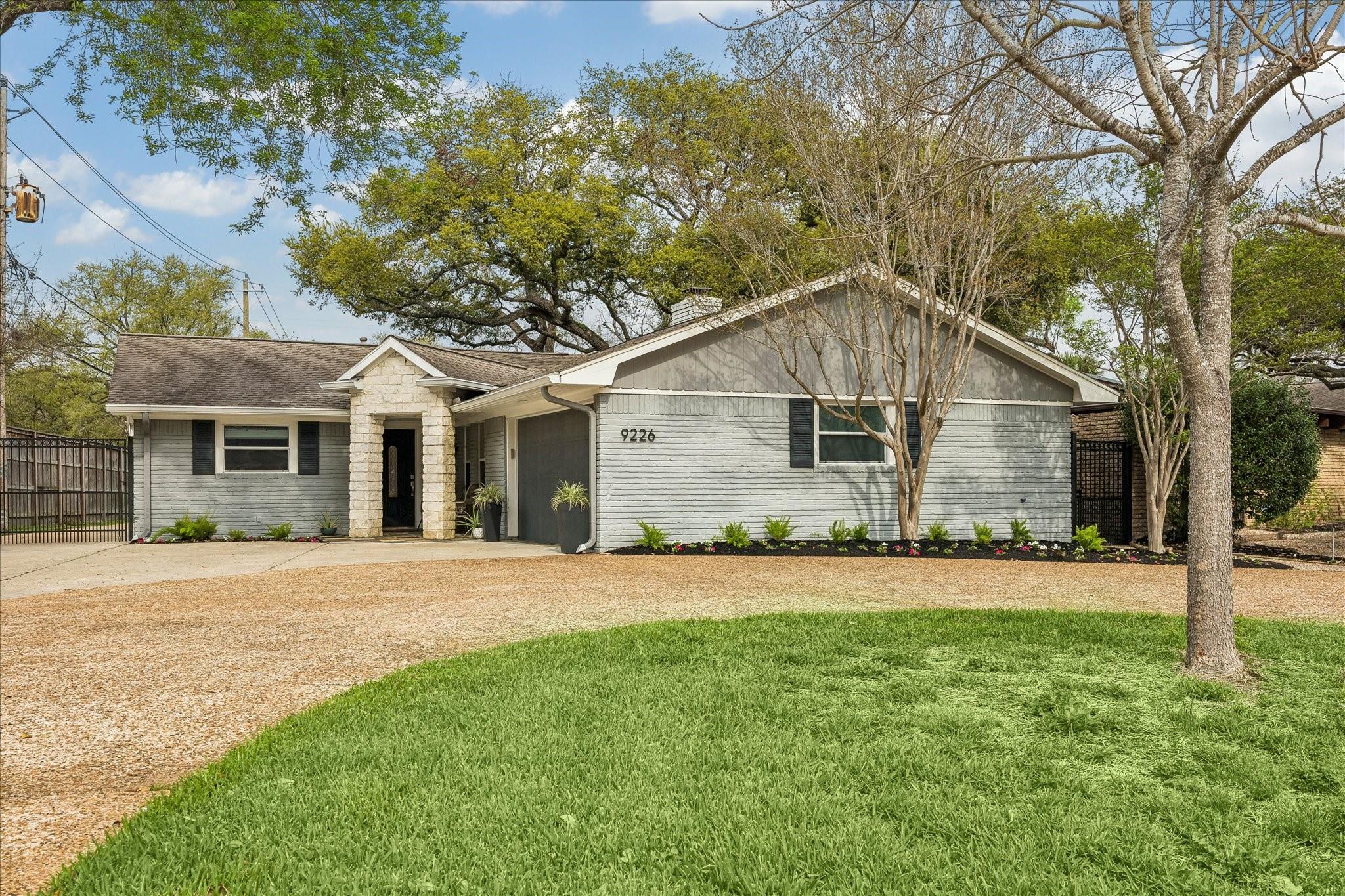 9226 Timberside Drive