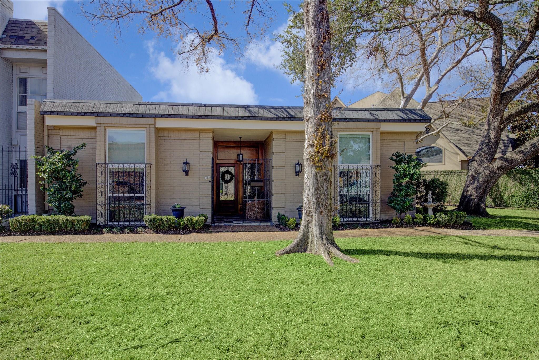 4053 Breakwood Drive