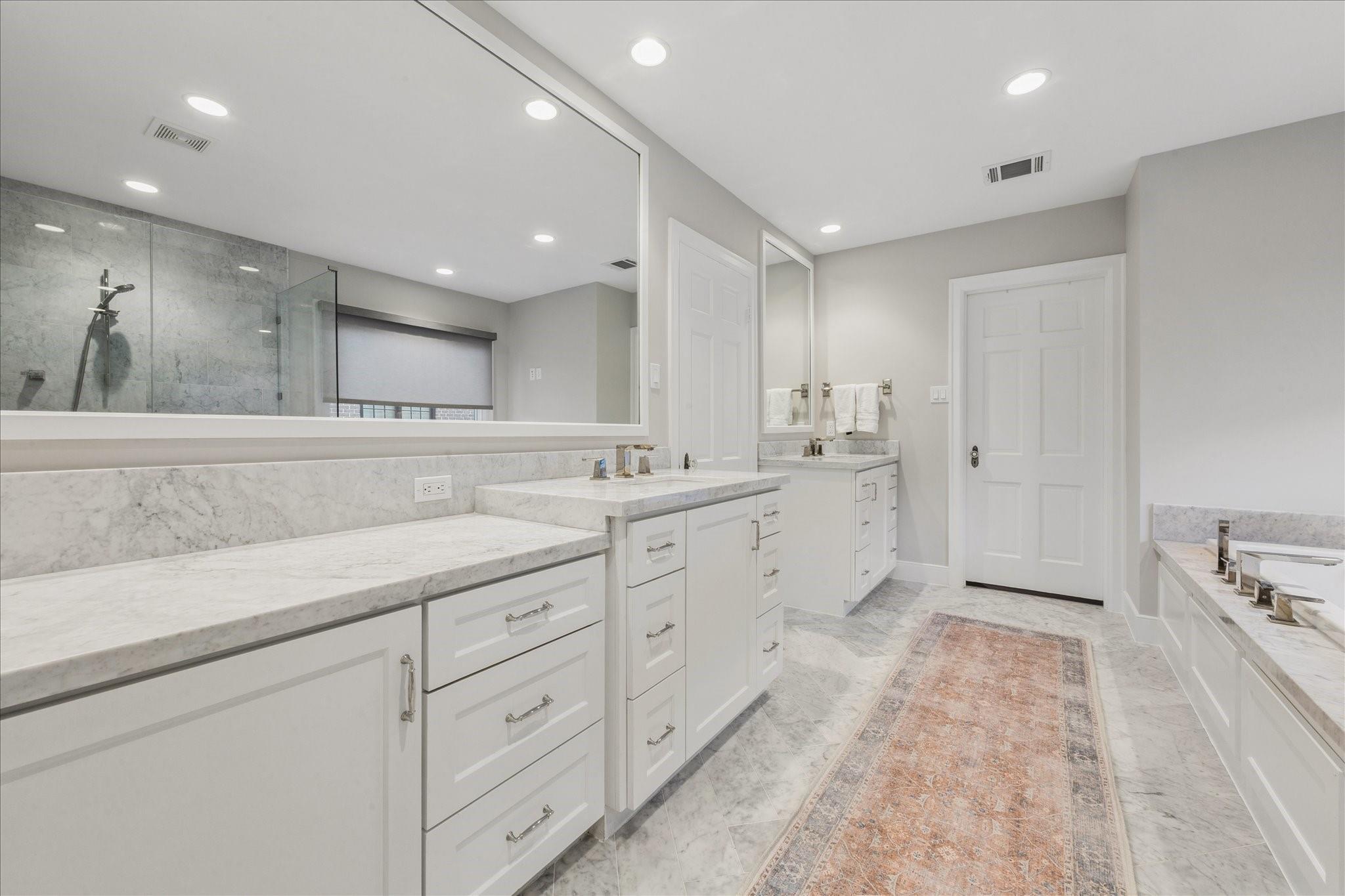 3773 Sunset Boulevard