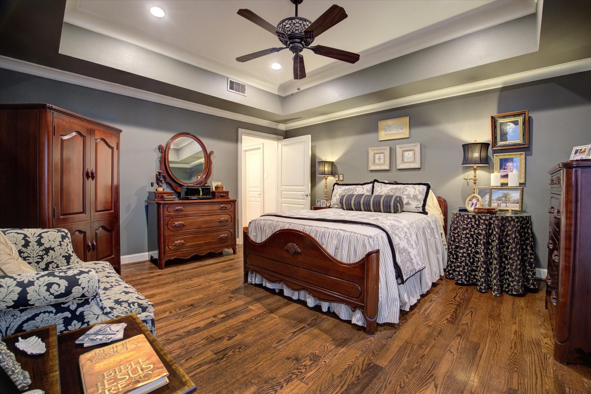 4053 Breakwood Drive