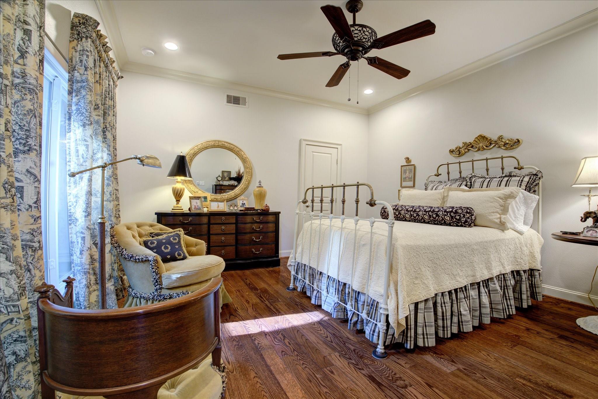 4053 Breakwood Drive