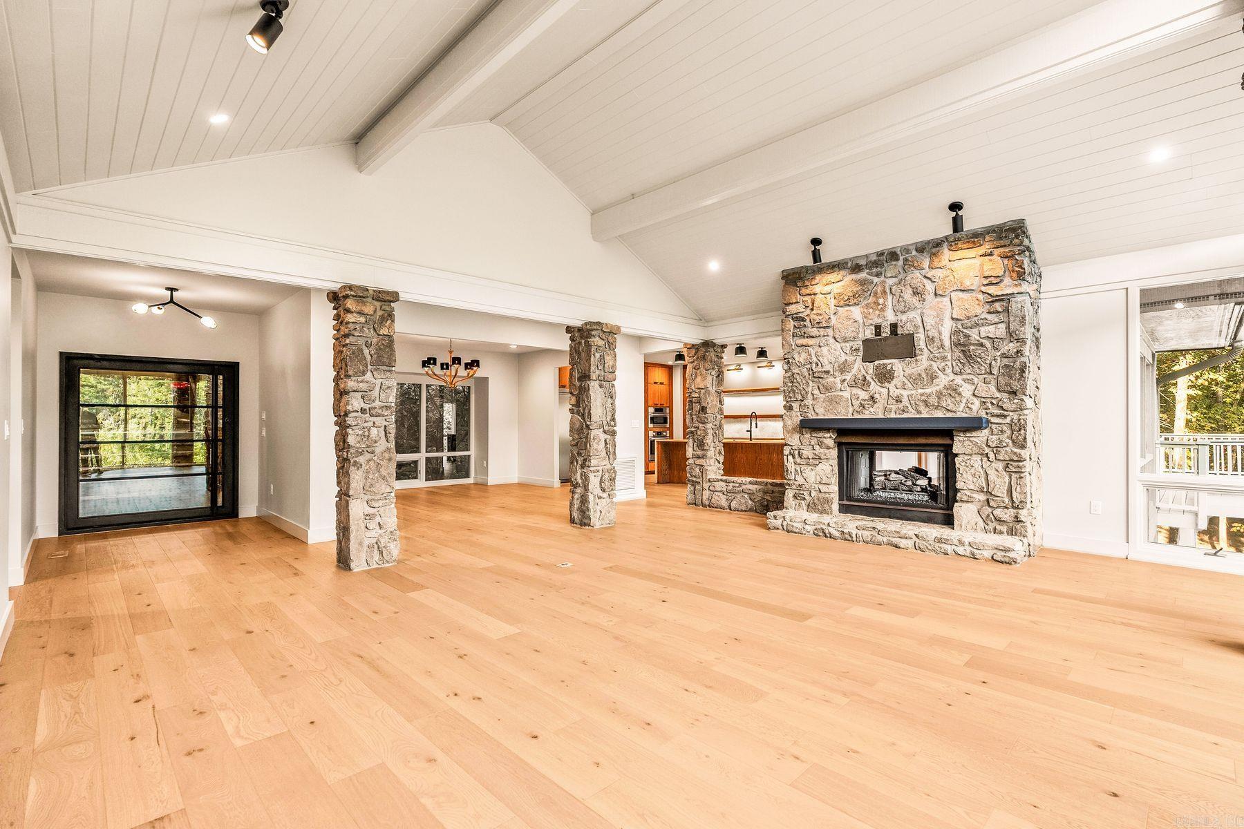 26 Kingston Drive