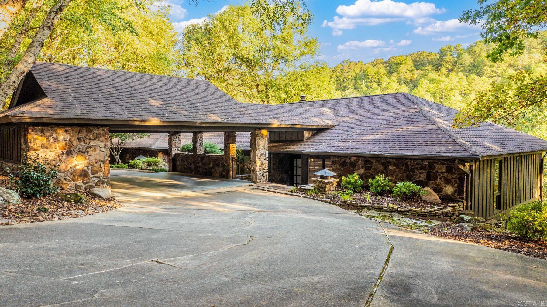 26 Kingston Drive