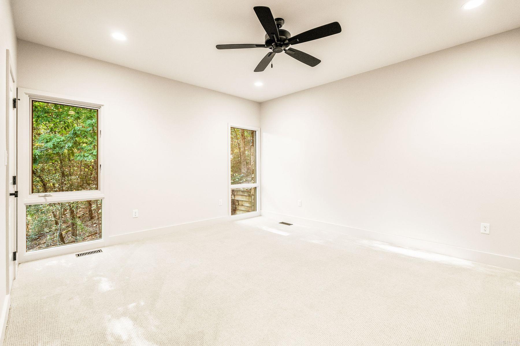 26 Kingston Drive