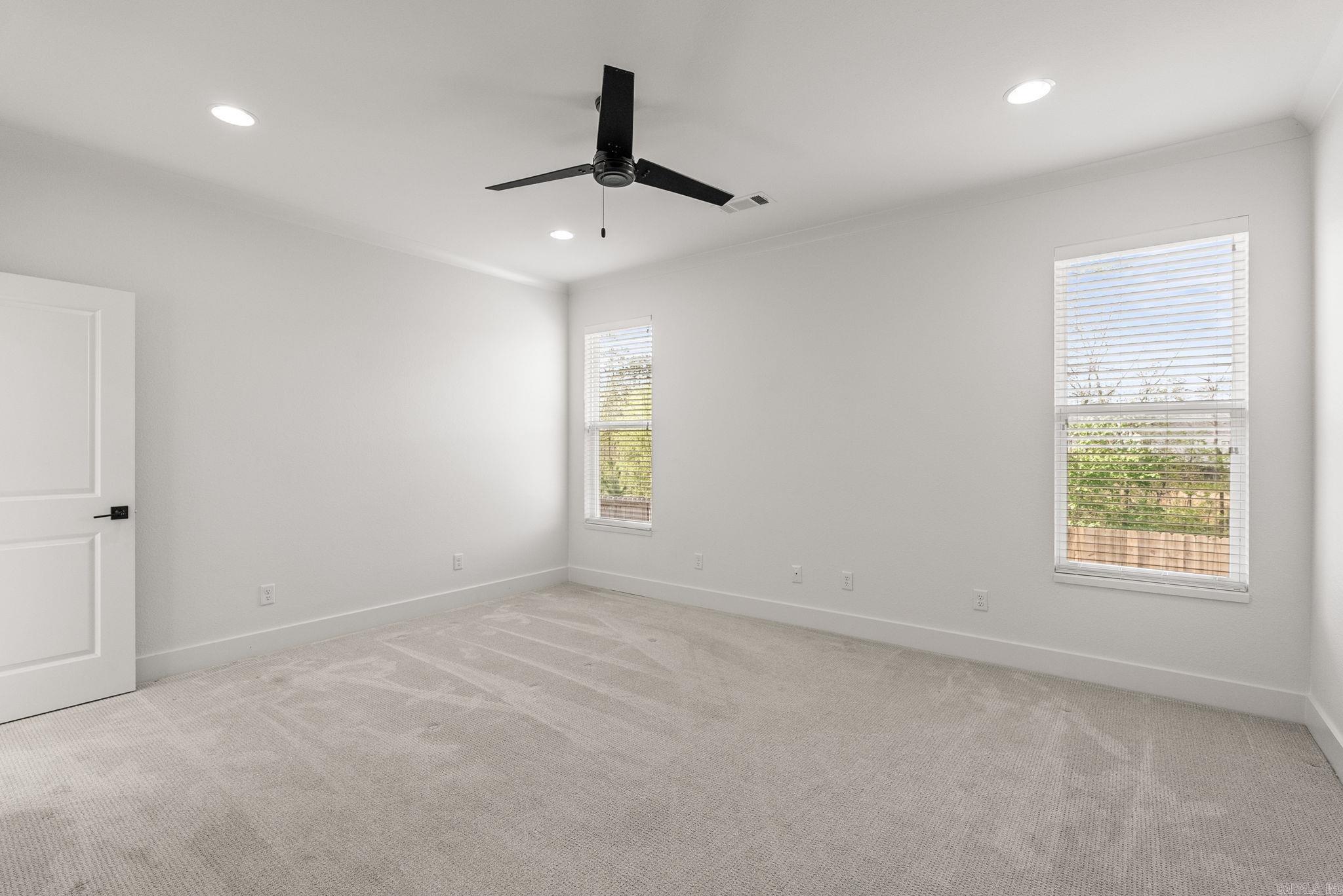 27 Saffron Circle