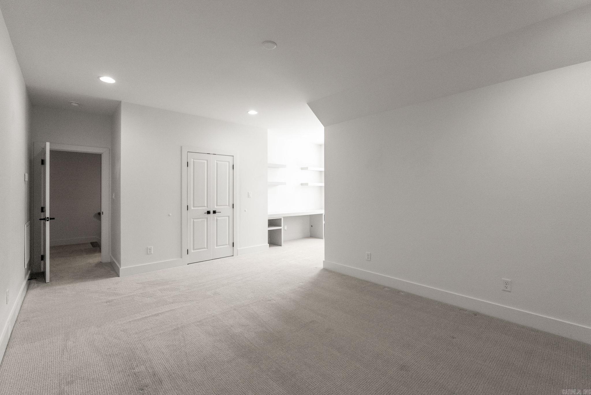 27 Saffron Circle