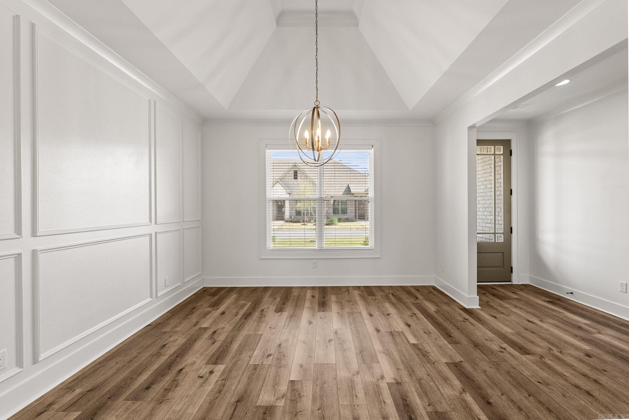 27 Saffron Circle
