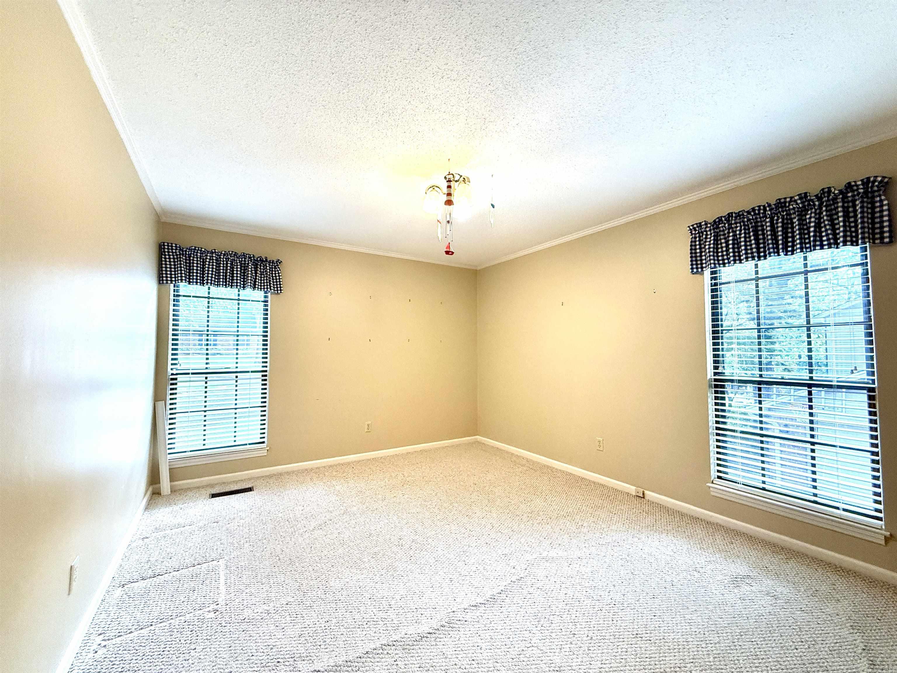 38 Saint Andrews Drive