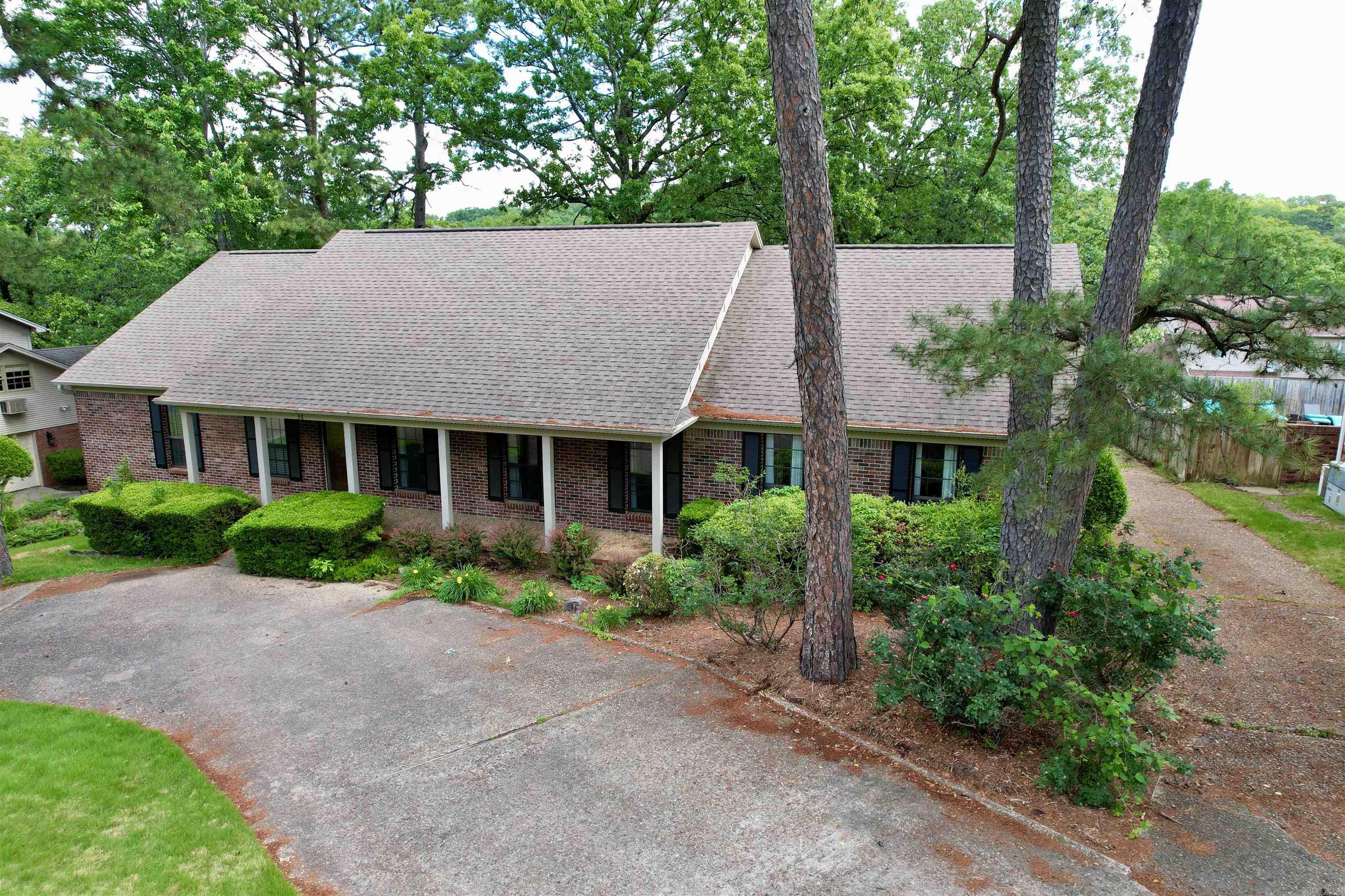 38 Saint Andrews Drive