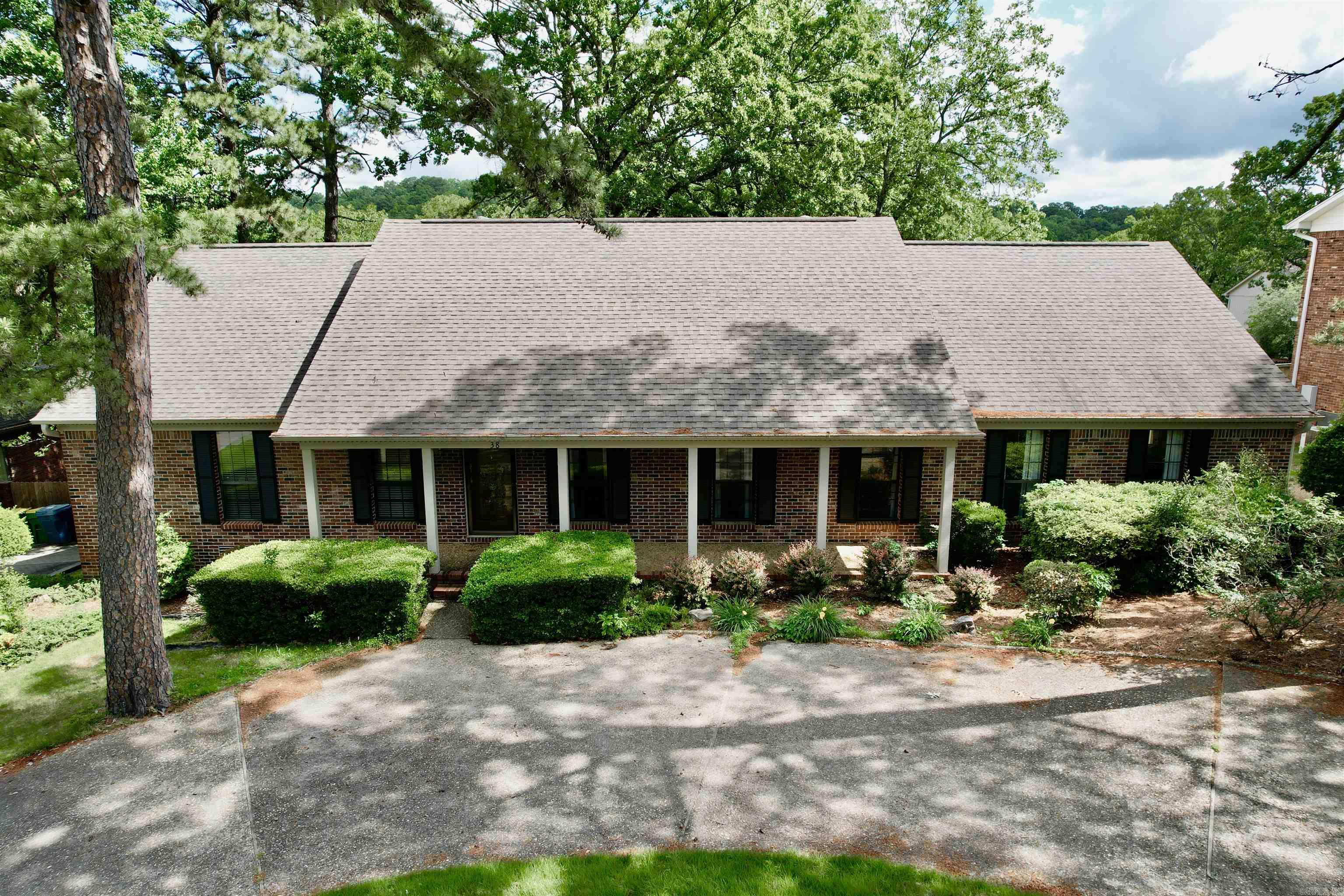 38 Saint Andrews Drive