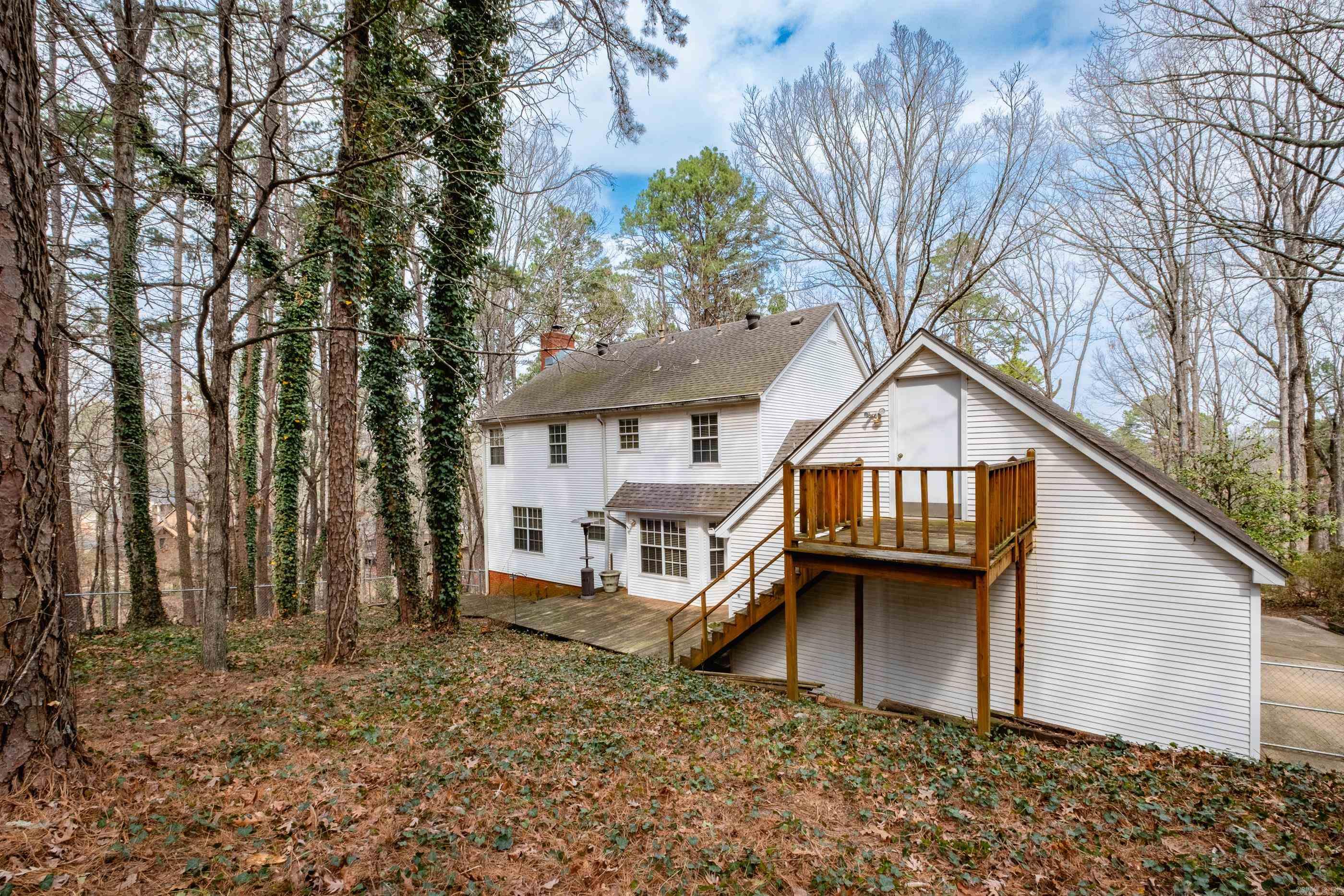 8 Fenchley Ct